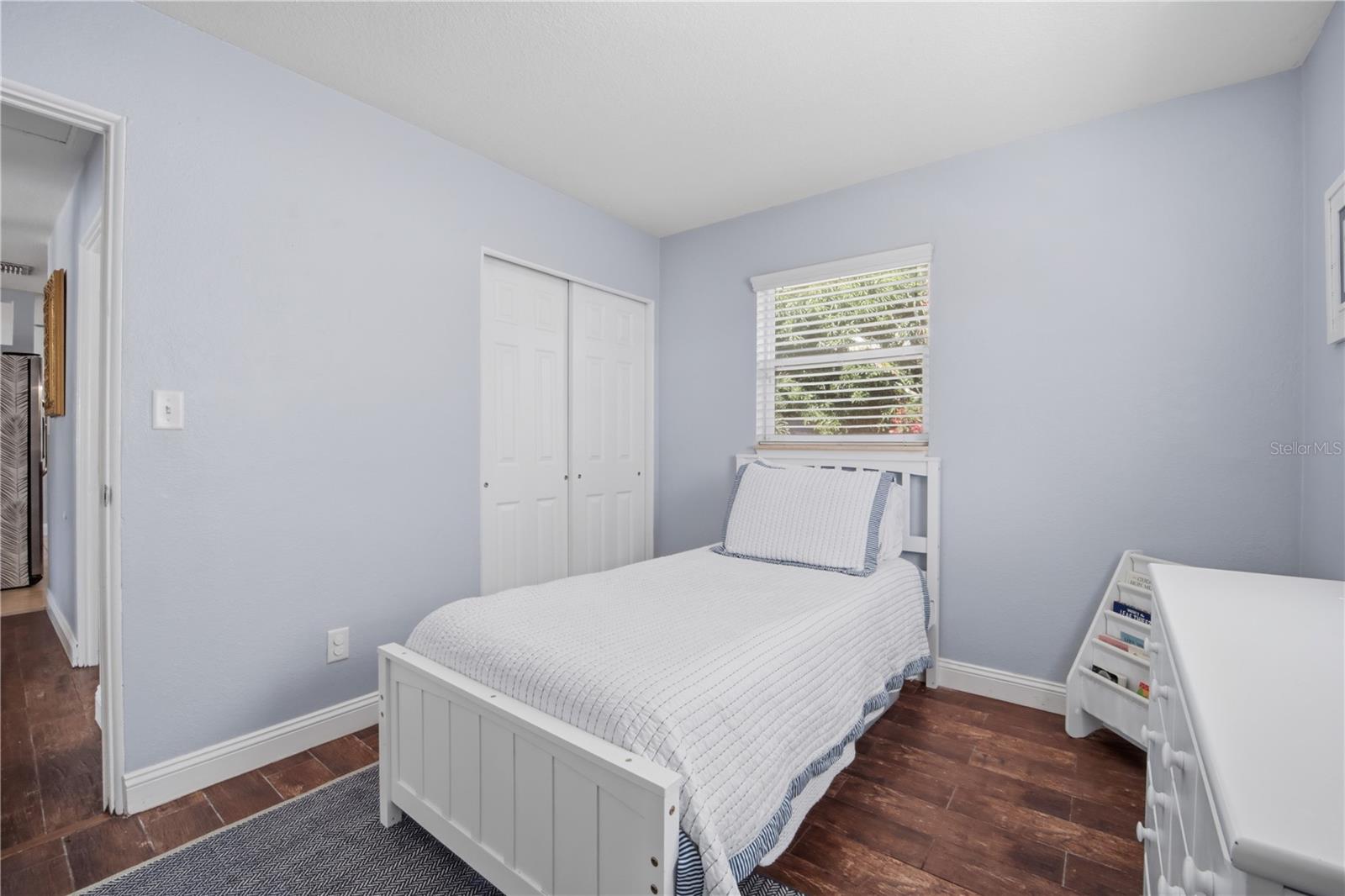 5515 57TH AVE N, ST PETERSBURG, FL, 33709