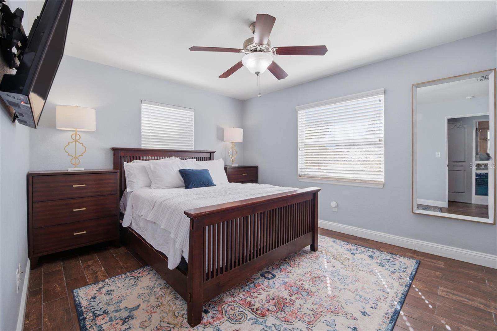 5515 57TH AVE N, ST PETERSBURG, FL, 33709