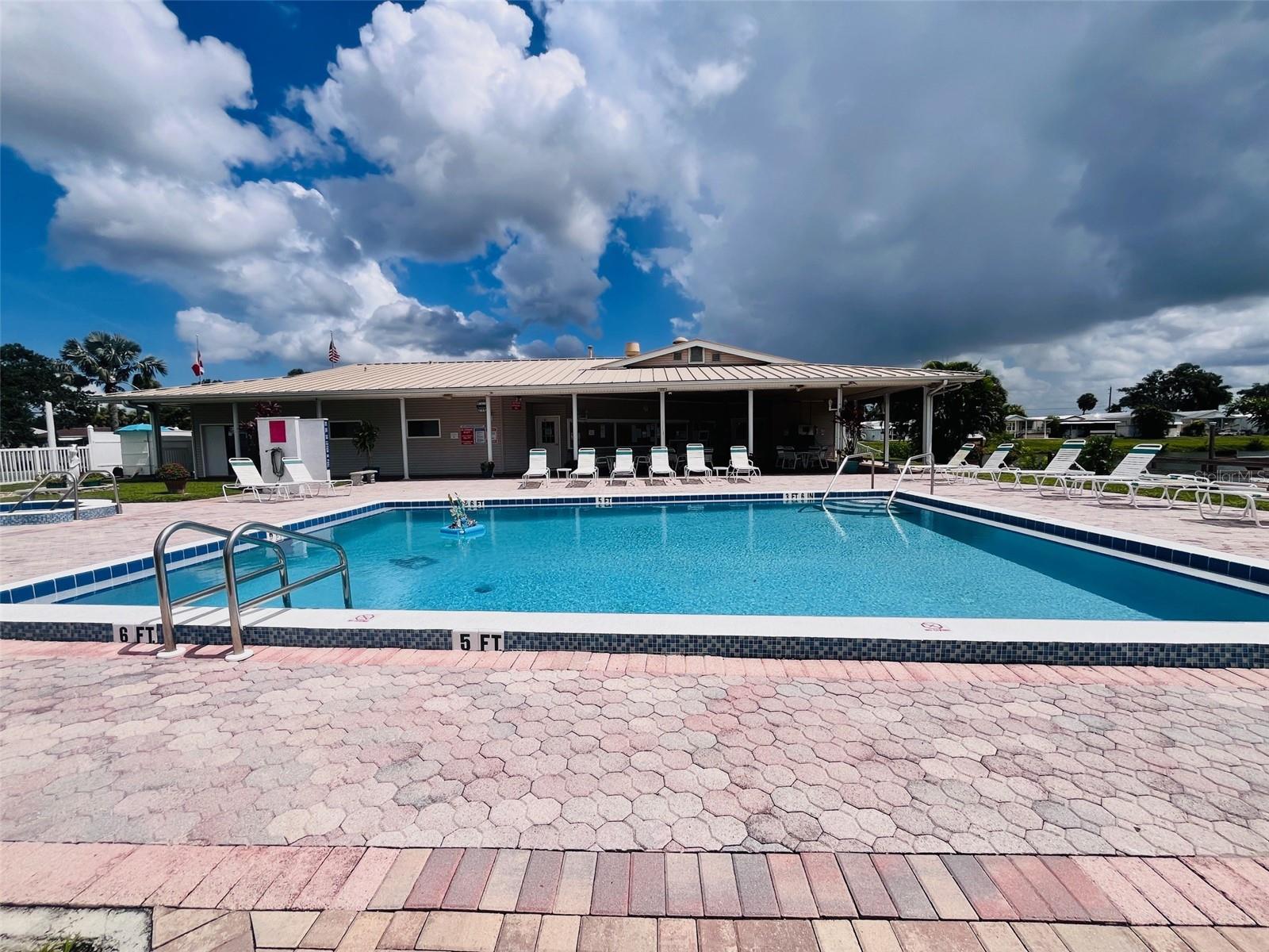 D6144600 Property Photo