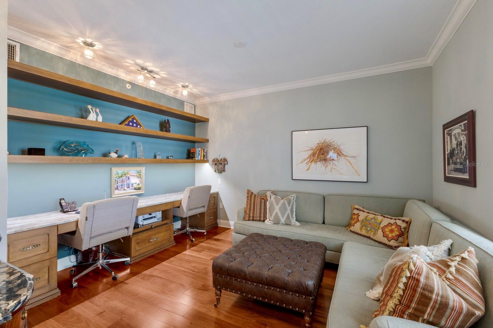 D6144603 Property Photo