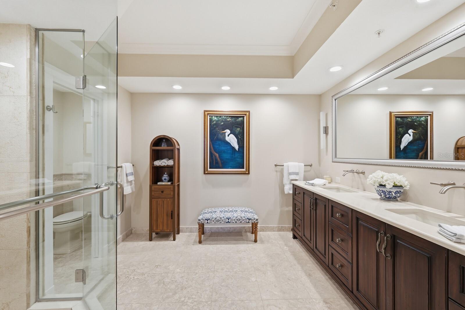 D6144603 Property Photo