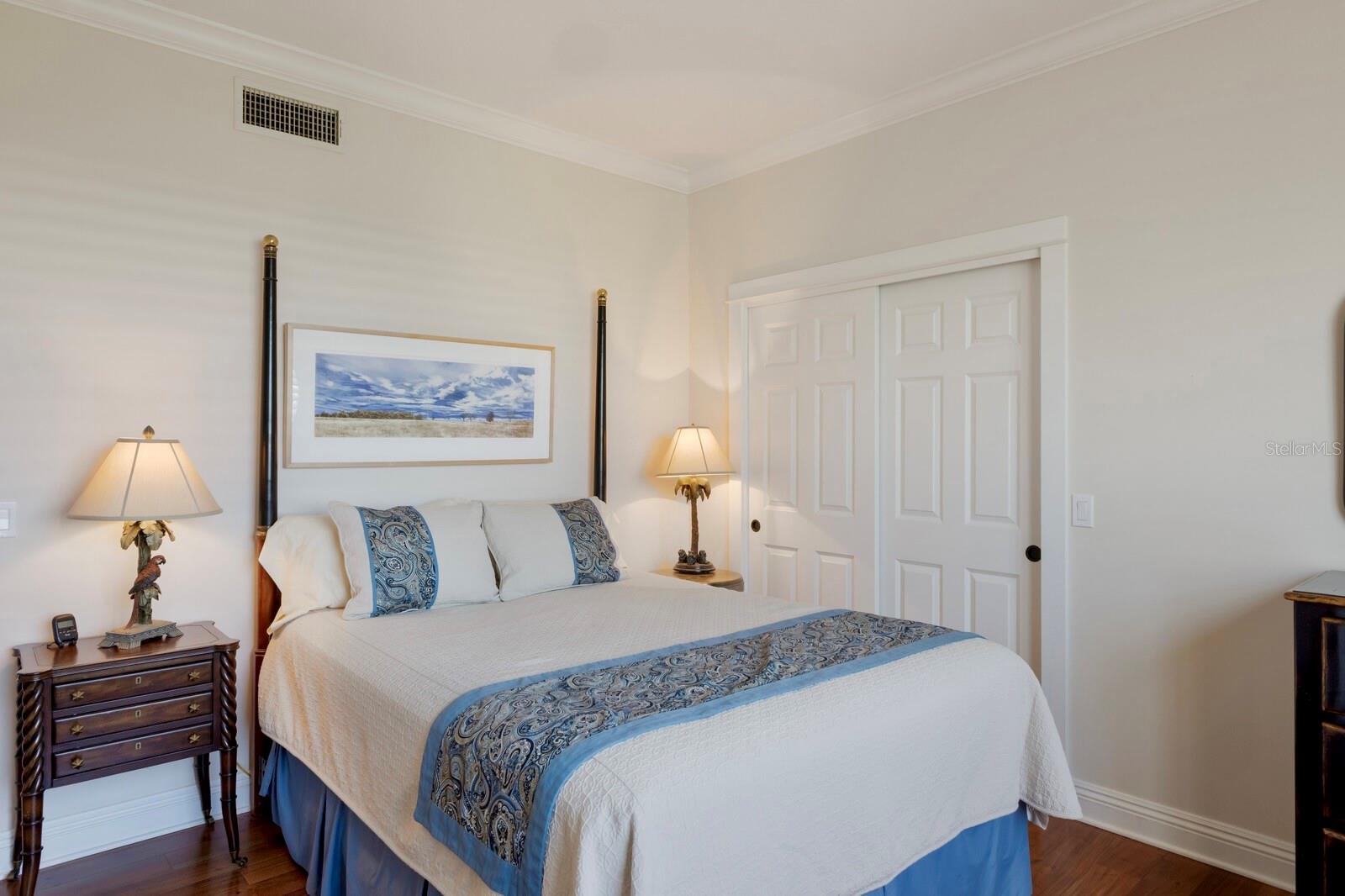 D6144603 Property Photo