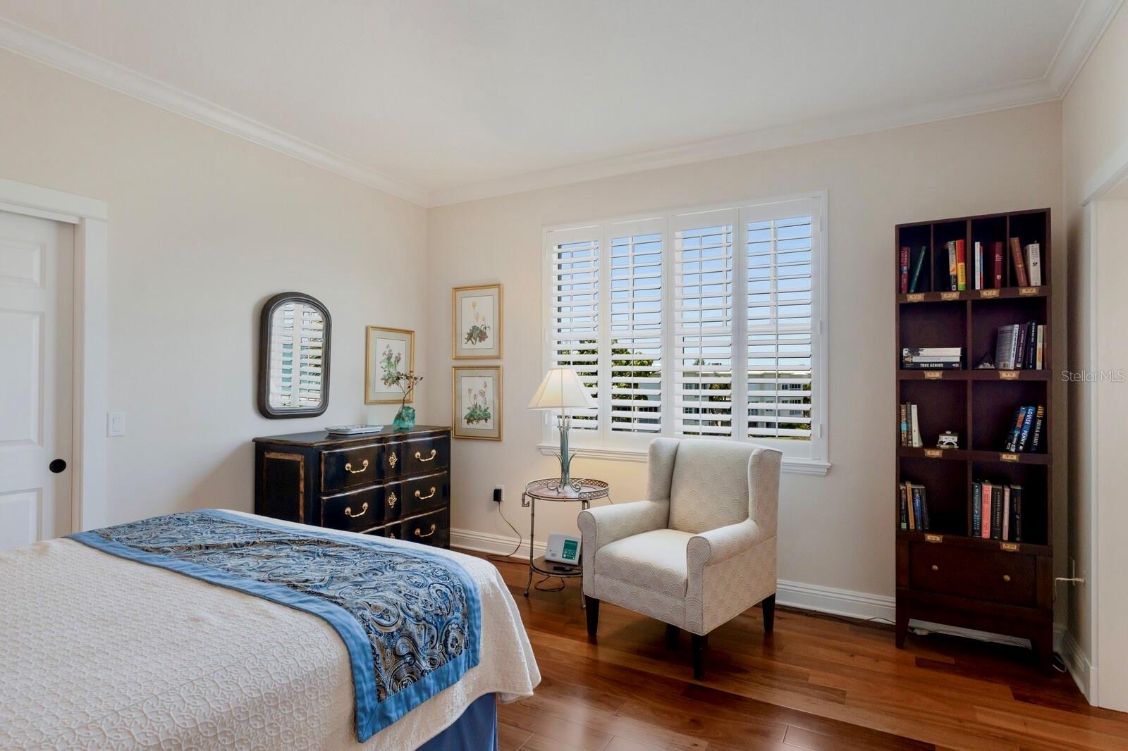 D6144603 Property Photo