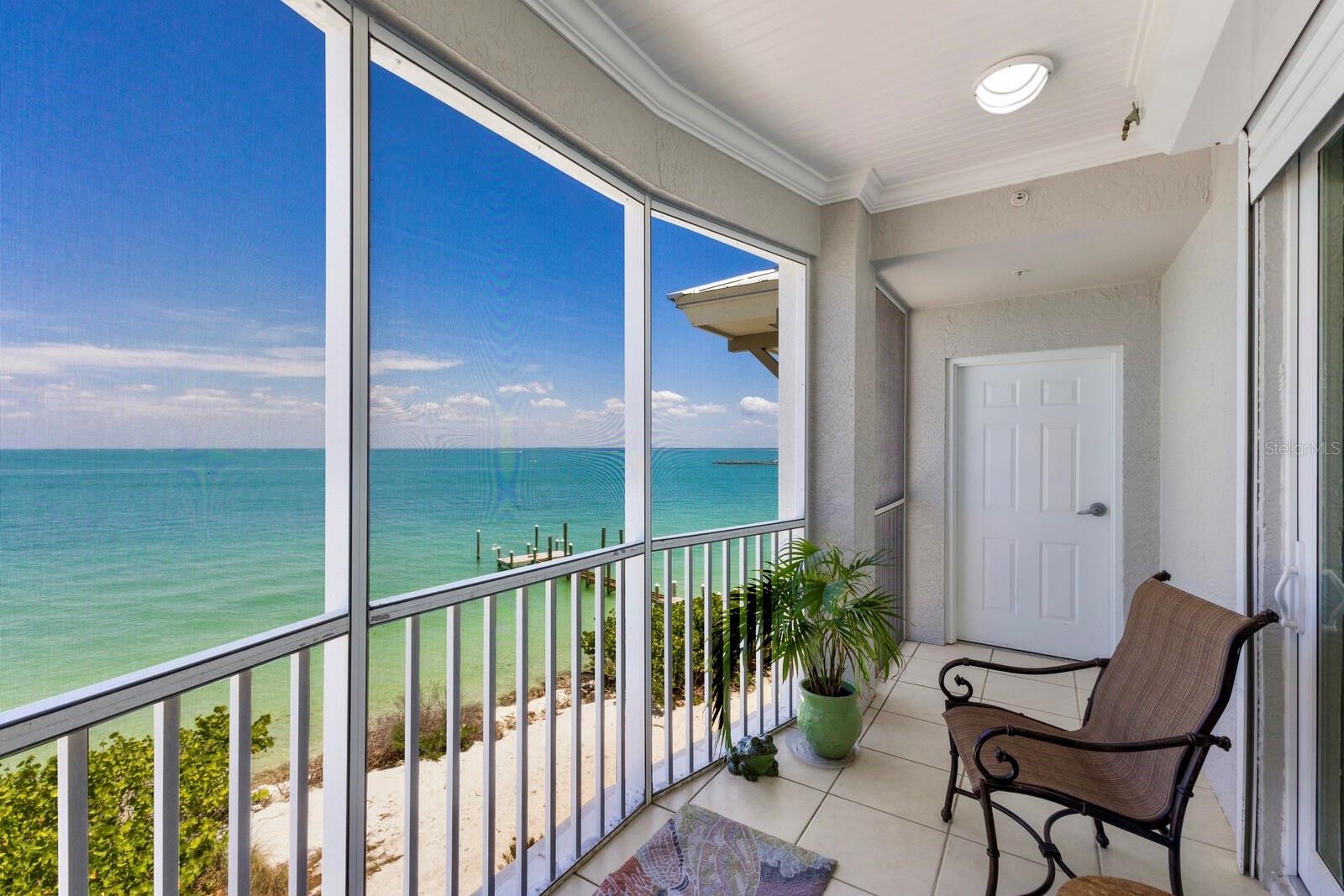 D6144603 Property Photo