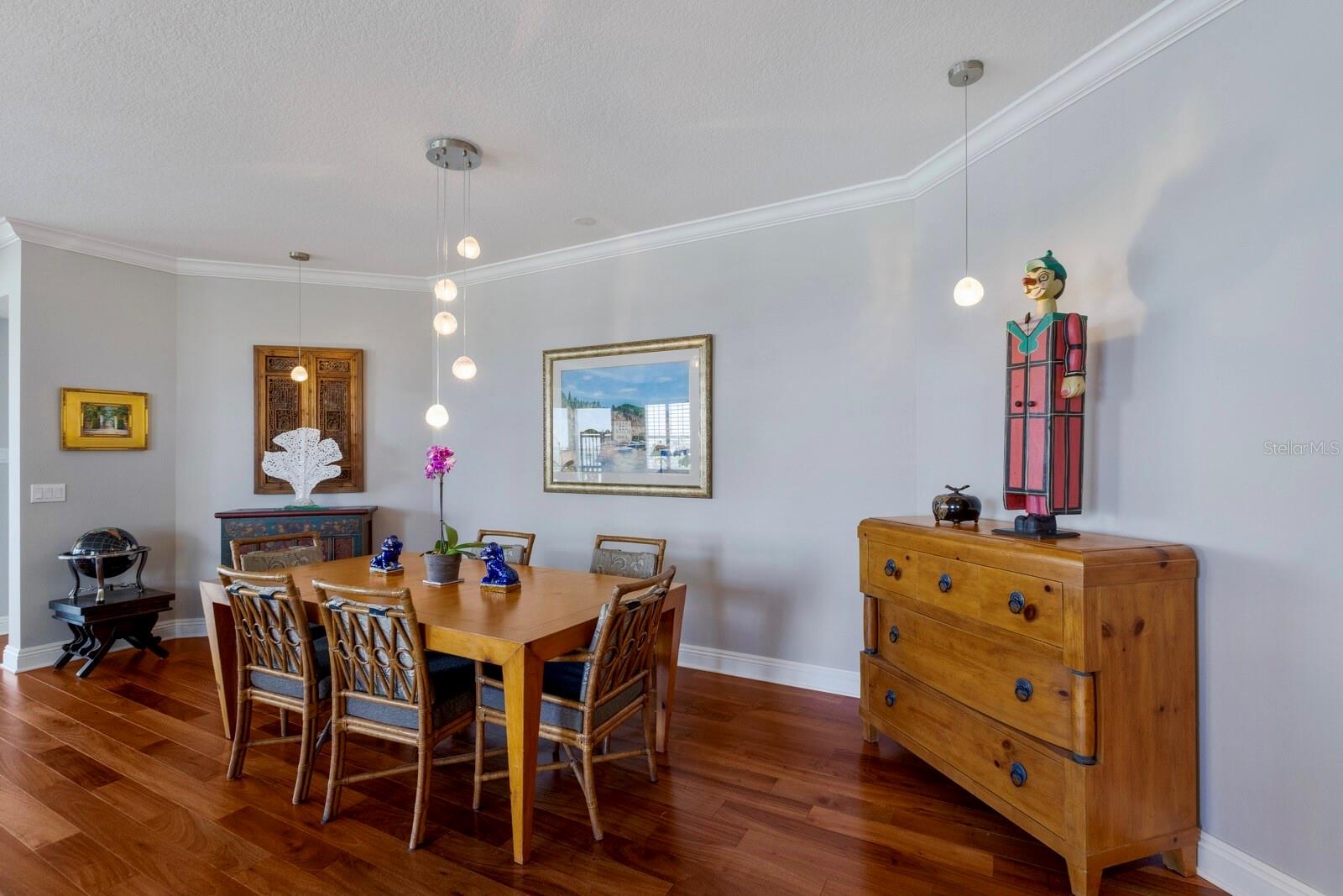 D6144603 Property Photo