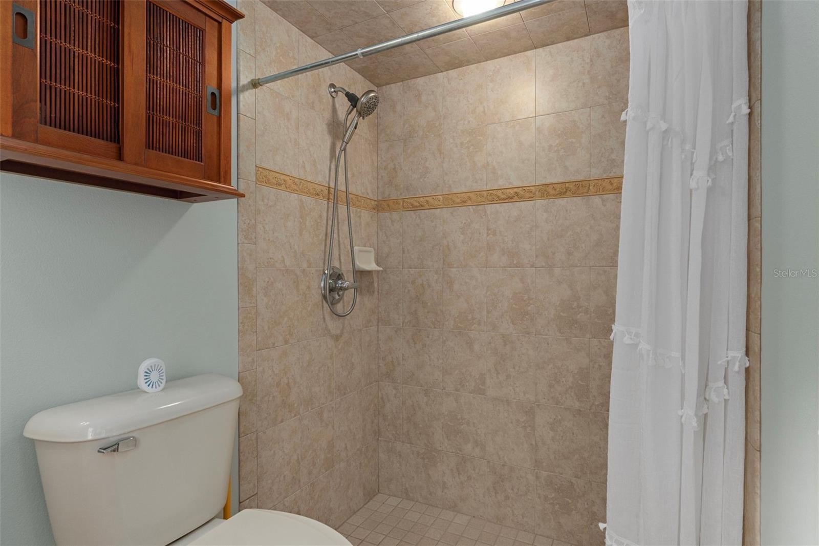 1370 E CLEVELAND ST, HERNANDO, FL, 34442