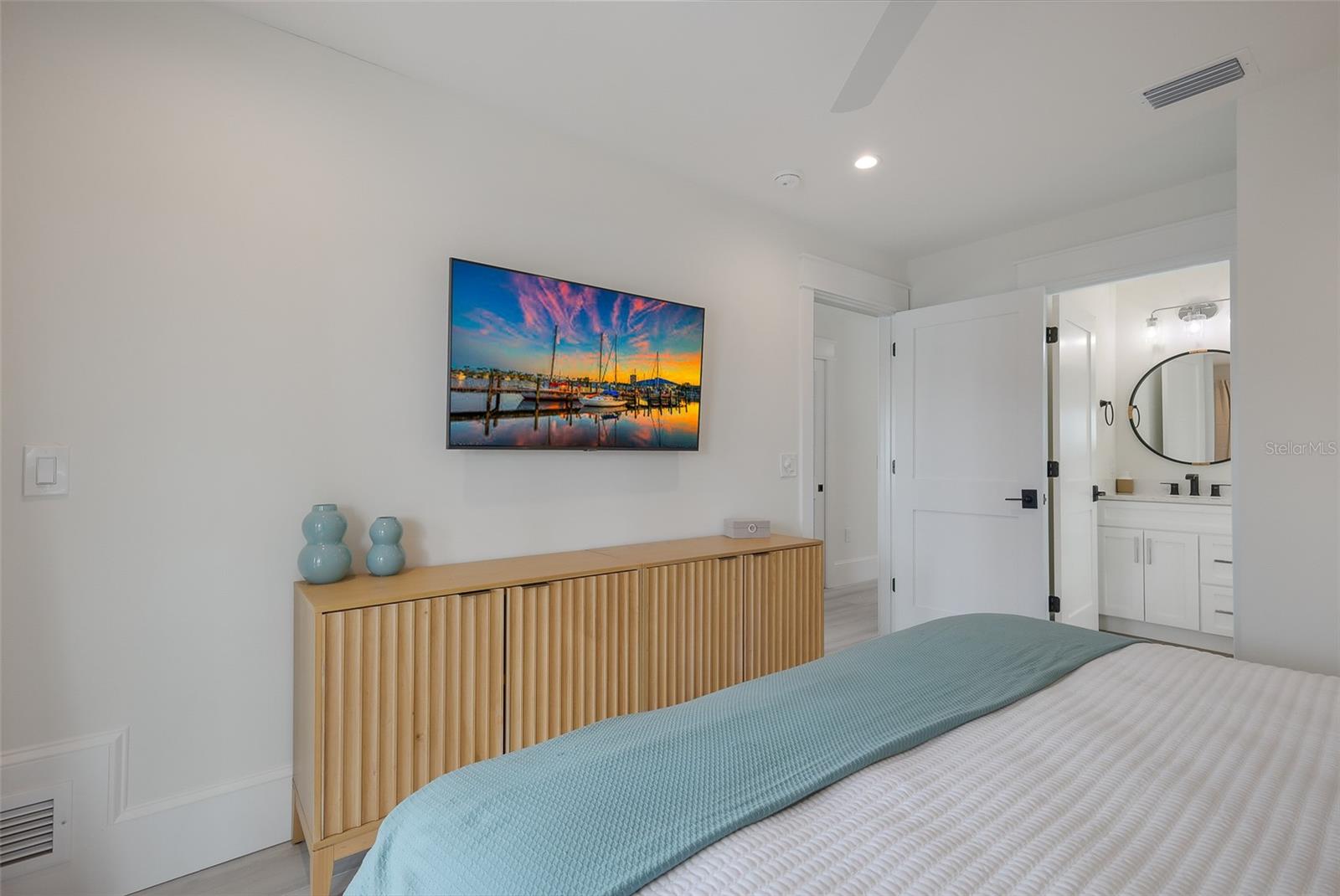 A4670988 Property Photo