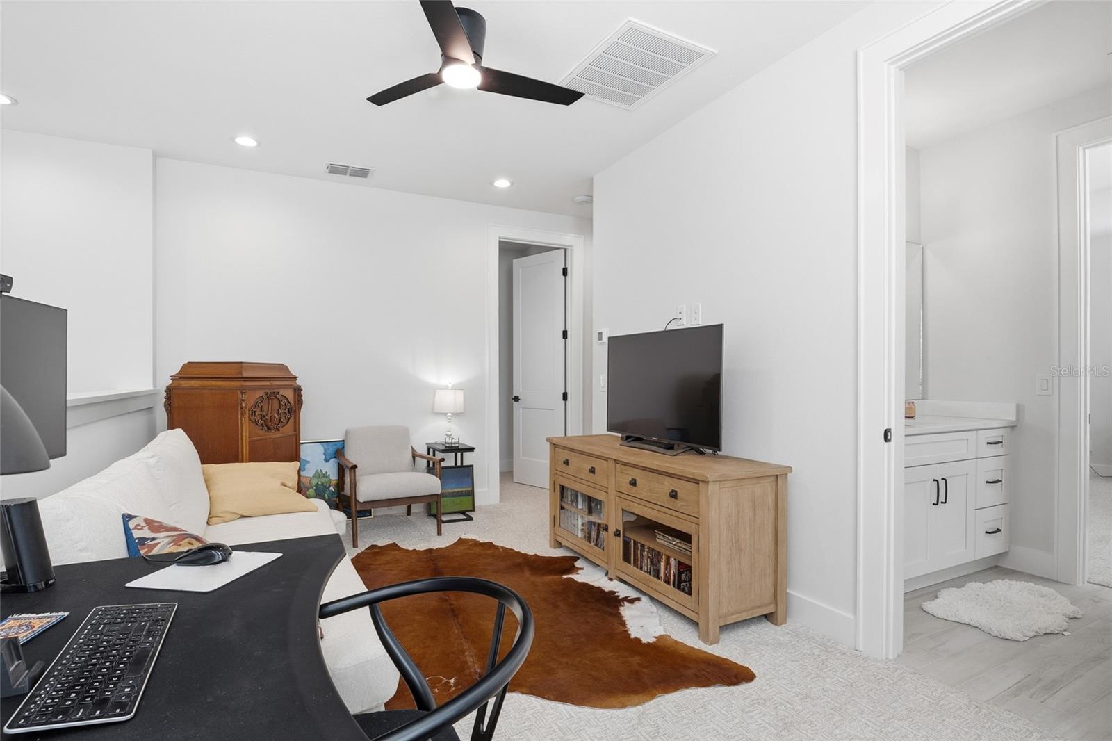 1101 EAGLES PASS WAY, WINTER GARDEN, FL, 34787