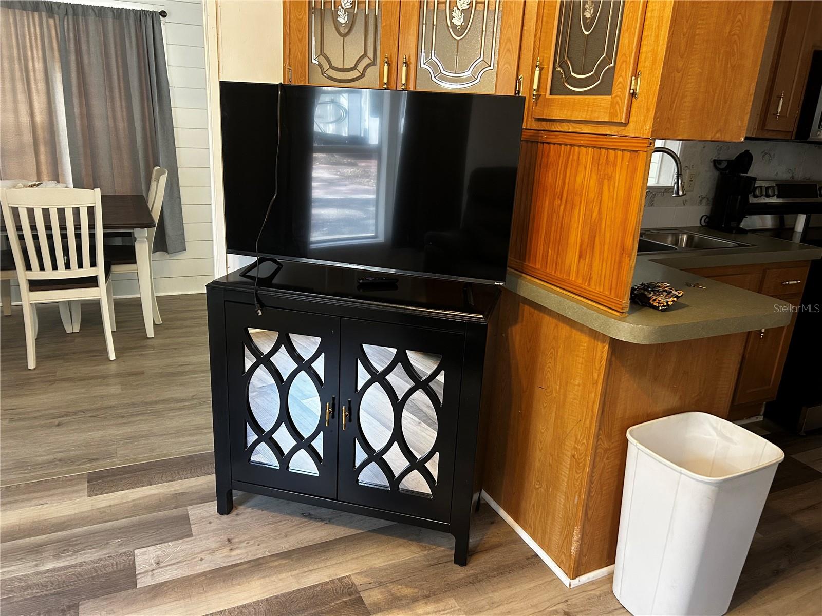 TB8444972 Property Photo