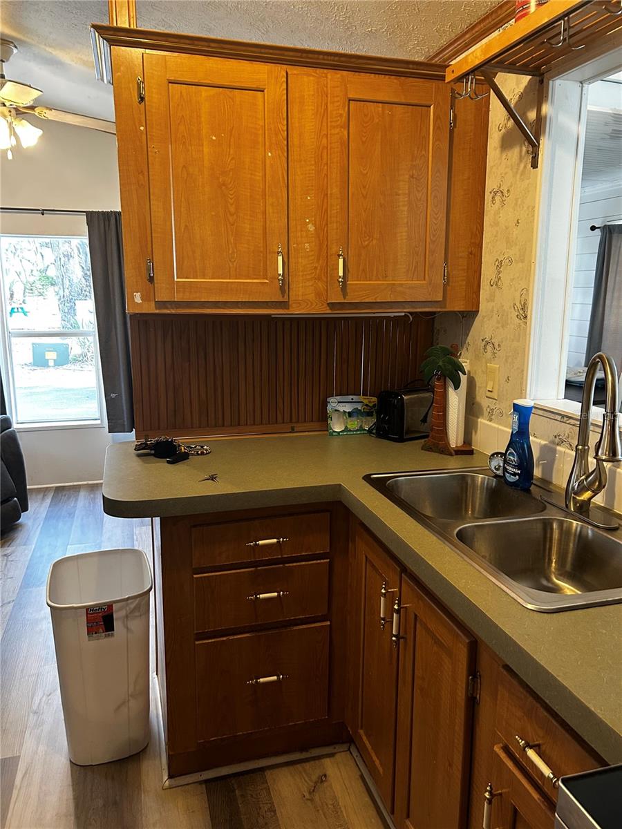 TB8444972 Property Photo