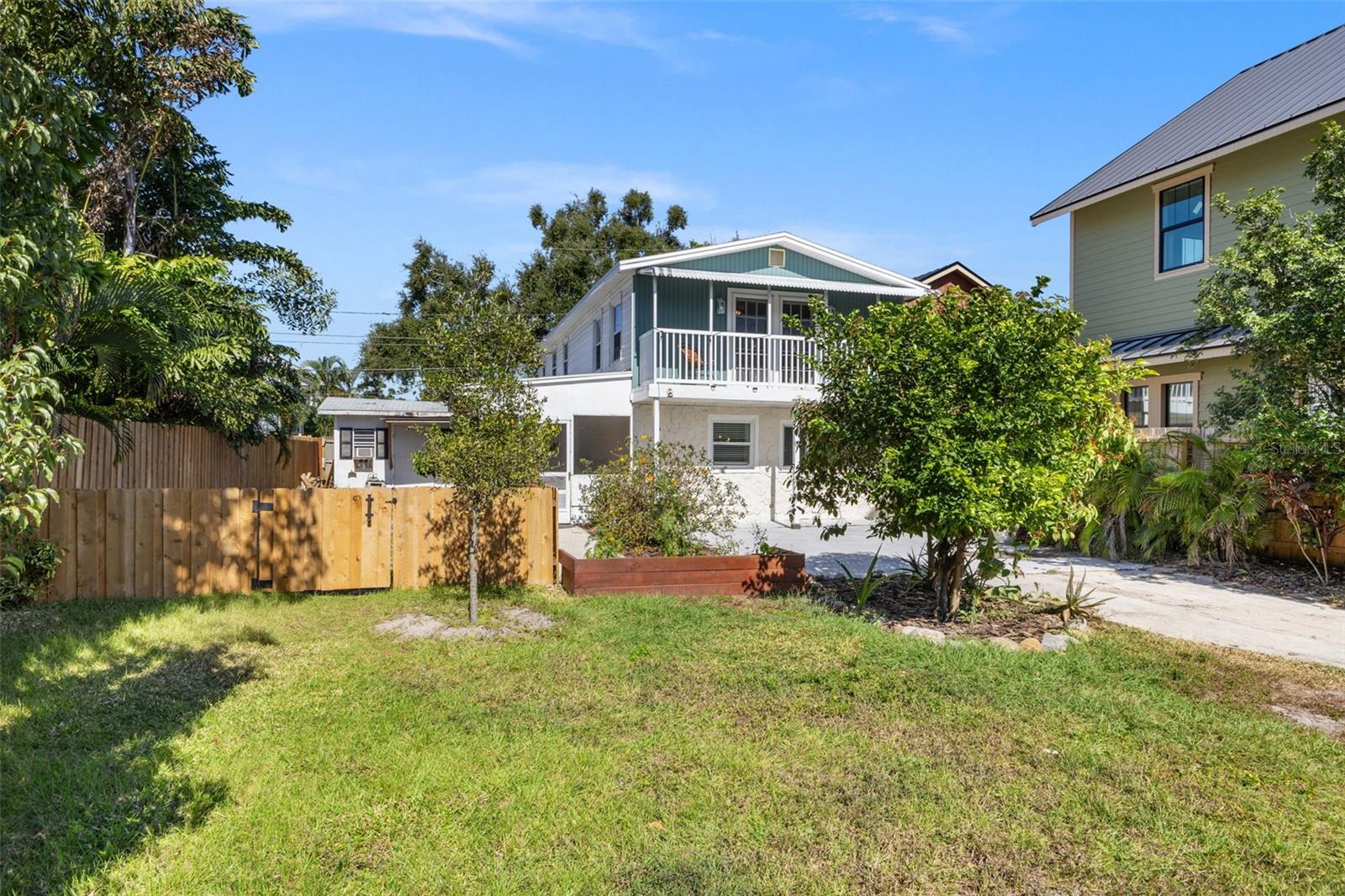 785 23RD AVE N, ST PETERSBURG, FL, 33704