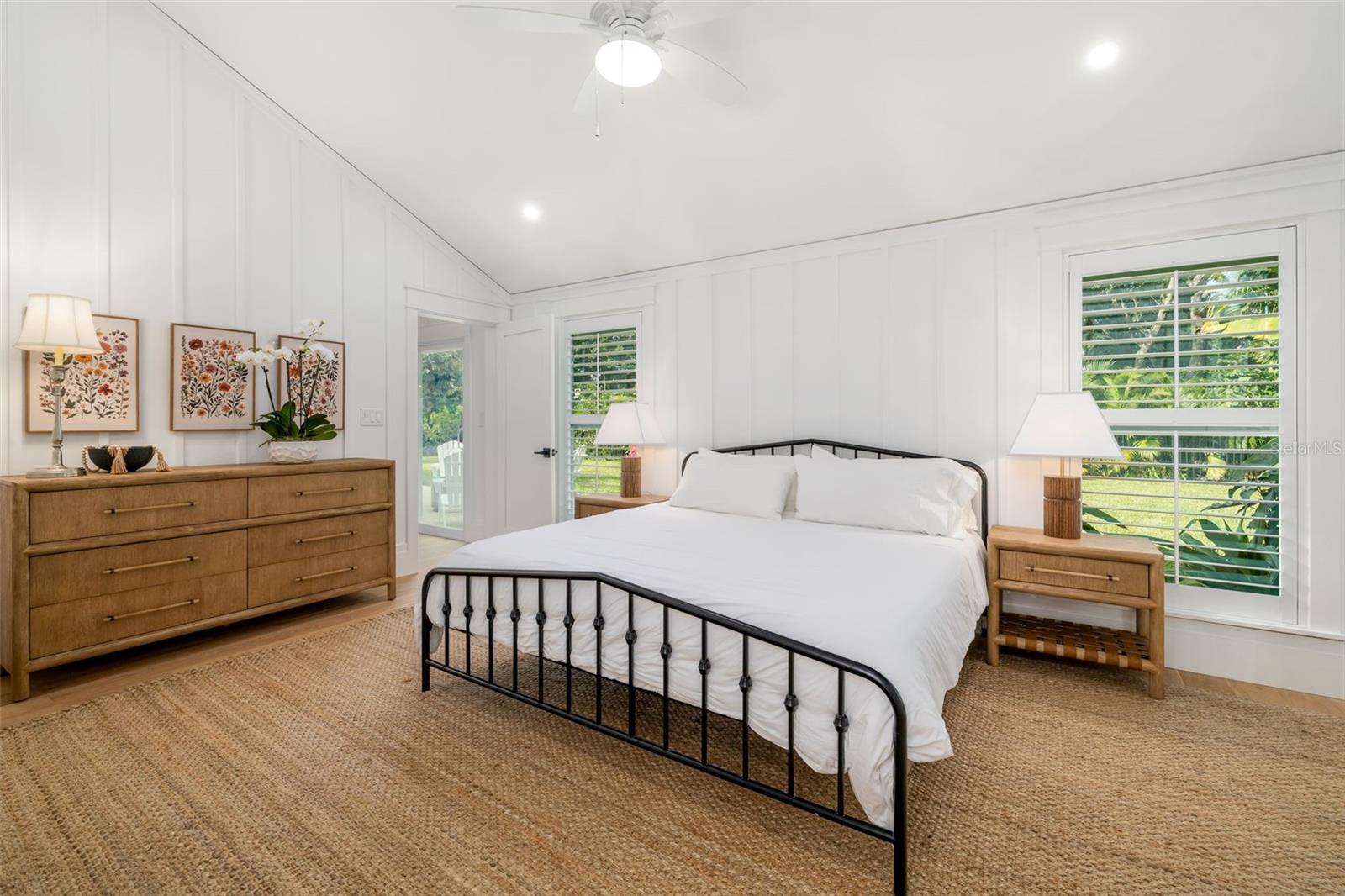 A4671008 Property Photo