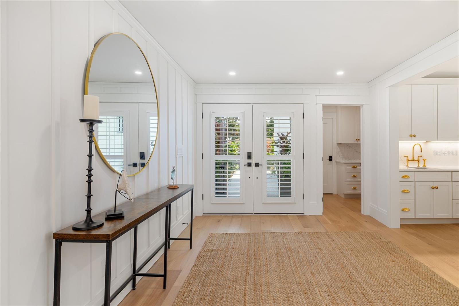 A4671008 Property Photo