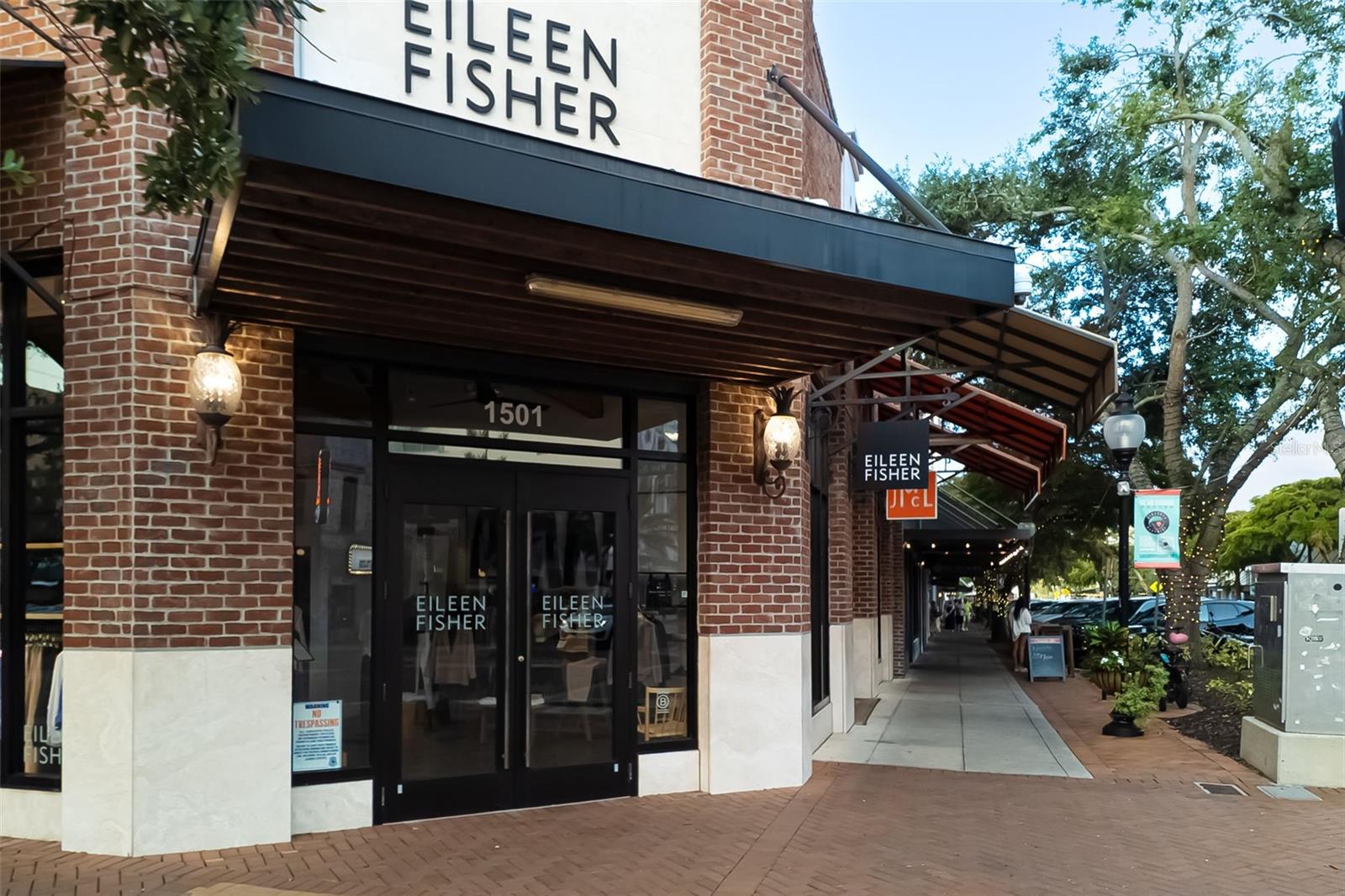 A4671008 Property Photo