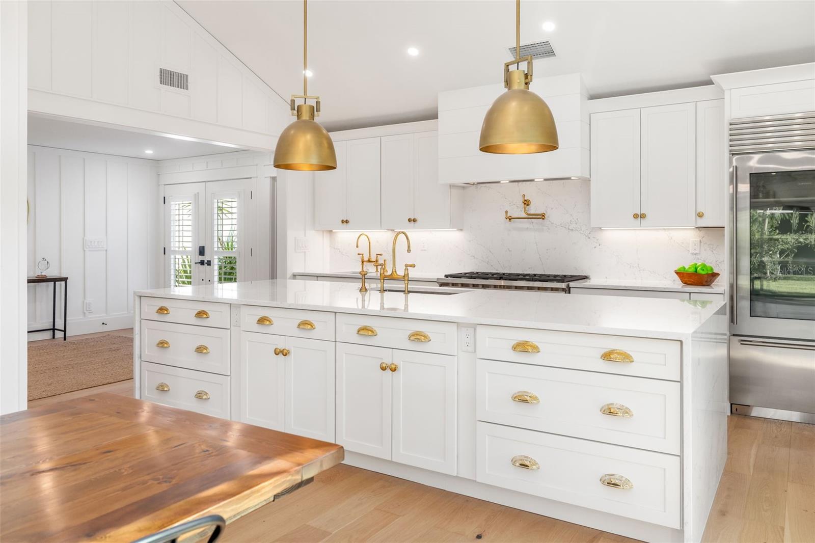 A4671008 Property Photo