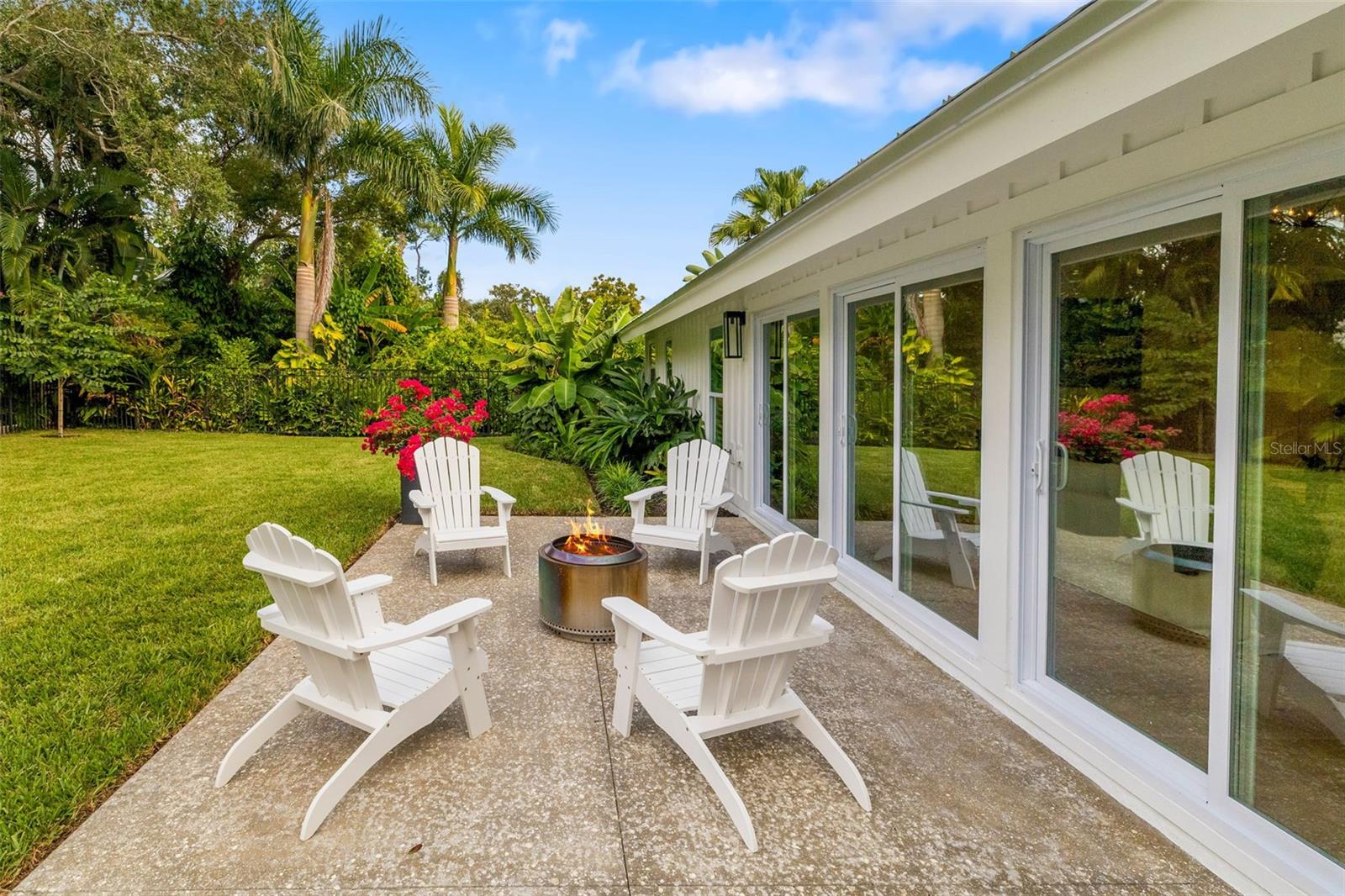 A4671008 Property Photo