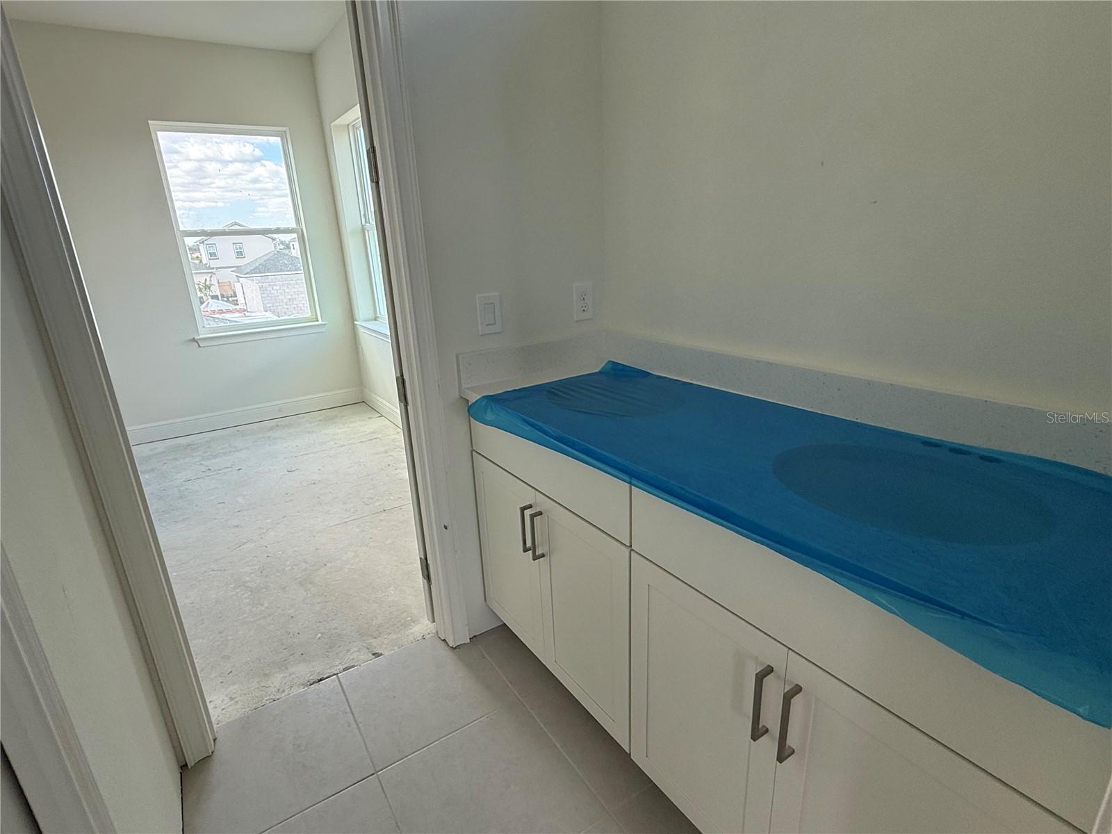 10173 GOBAT ALY, ORLANDO, FL, 32827