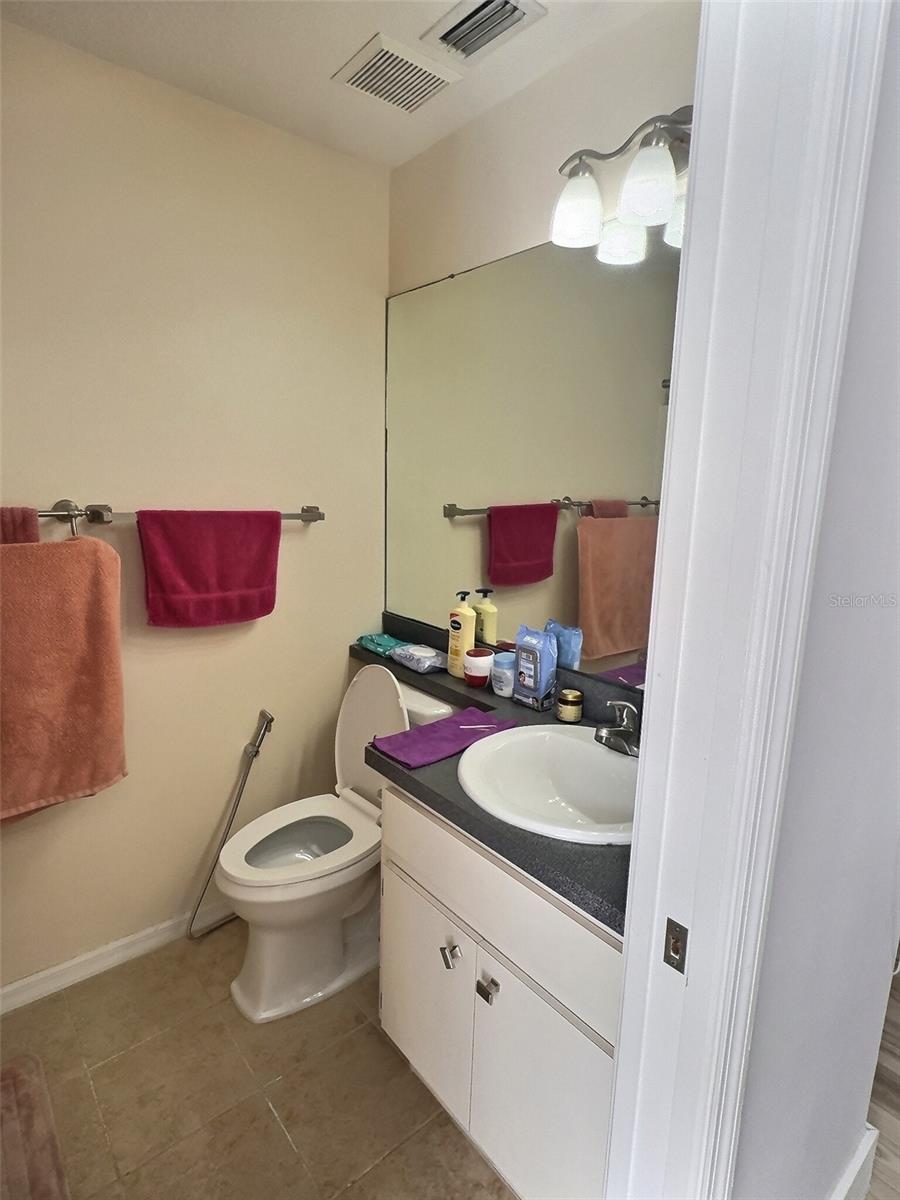 410 MAPLE POINTE DR, SEFFNER, FL, 33584