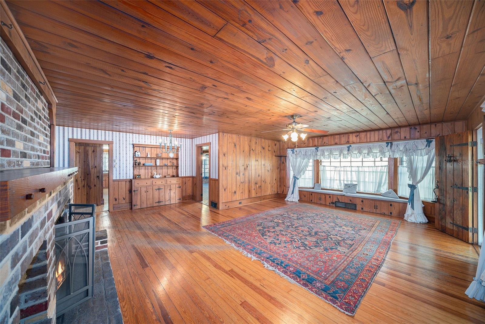 37215 CHURCH AVE, DADE CITY, FL, 33525