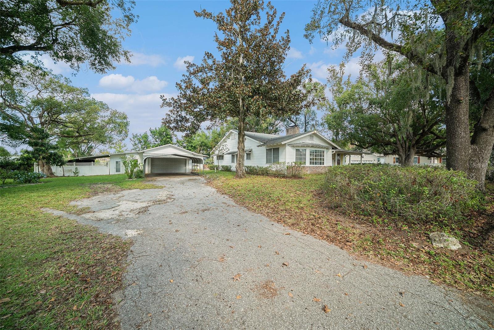 37215 CHURCH AVE, DADE CITY, FL, 33525