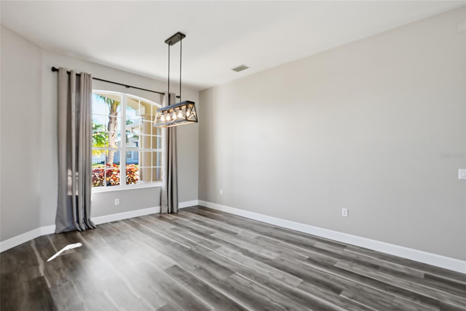 574 PLANTERS MANOR WAY, BRADENTON, FL, 34212