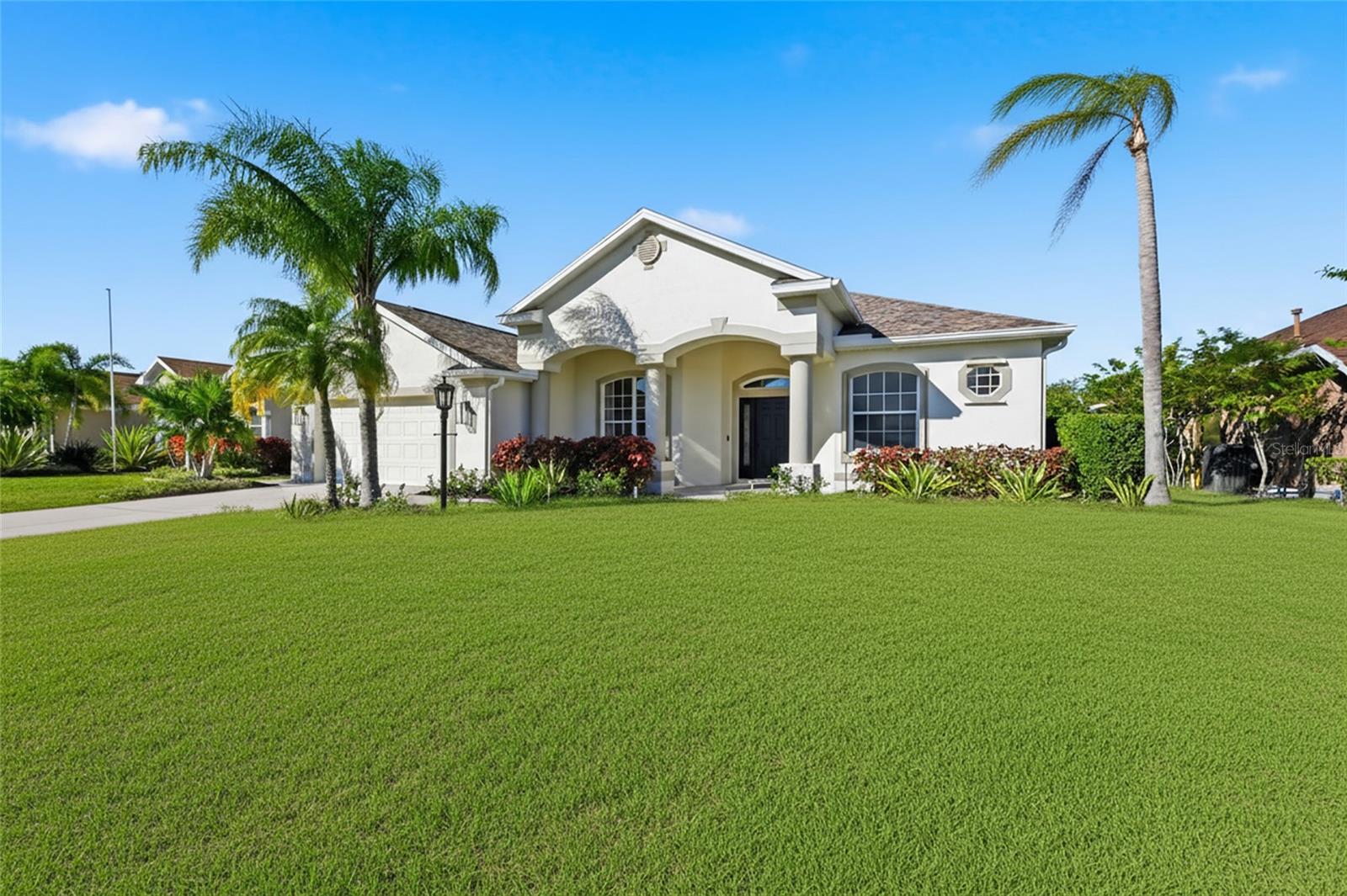 574 PLANTERS MANOR WAY, BRADENTON, FL, 34212