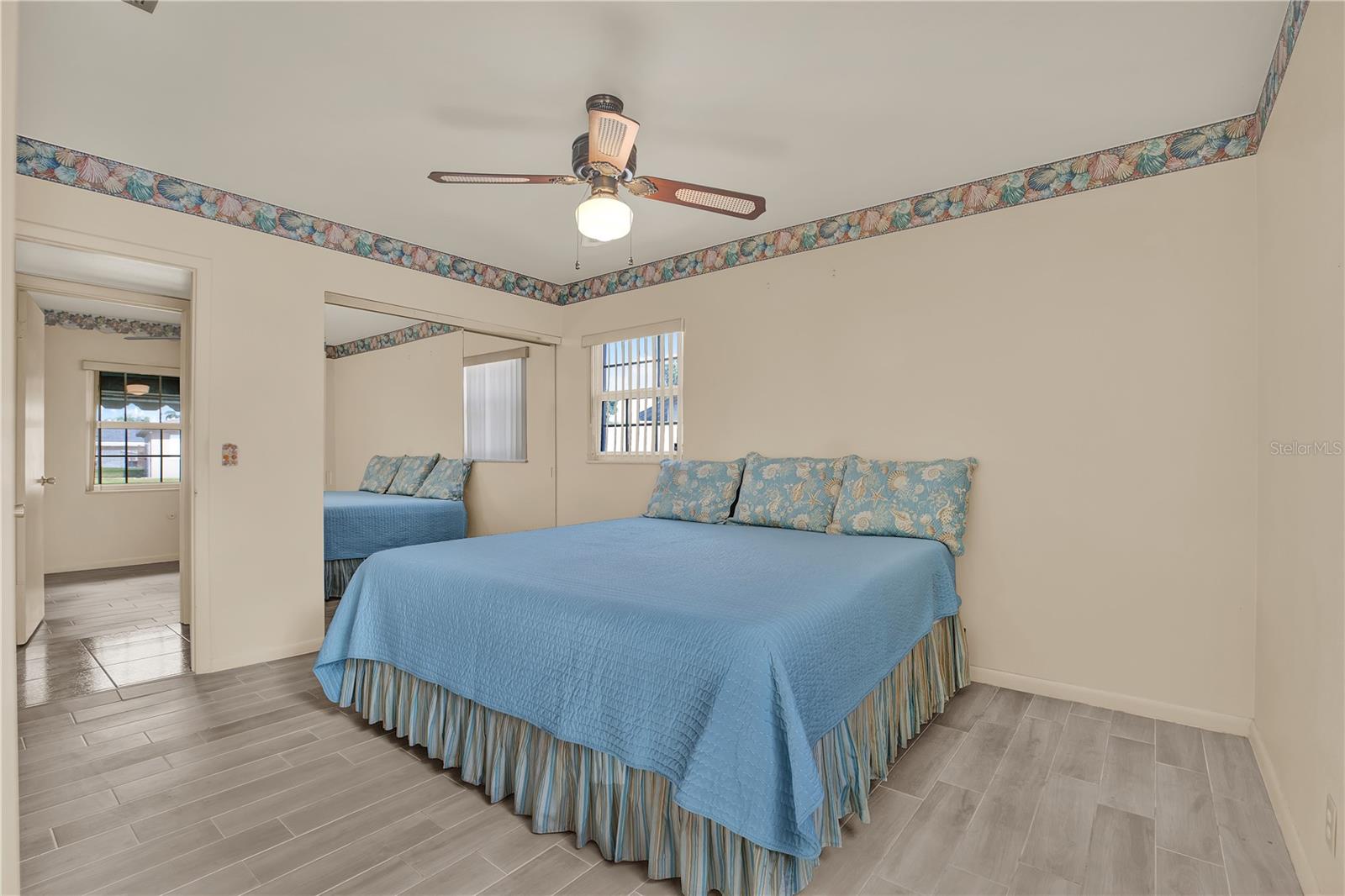 7908 N WOODLYNNE AVE, TAMPA, FL, 33614