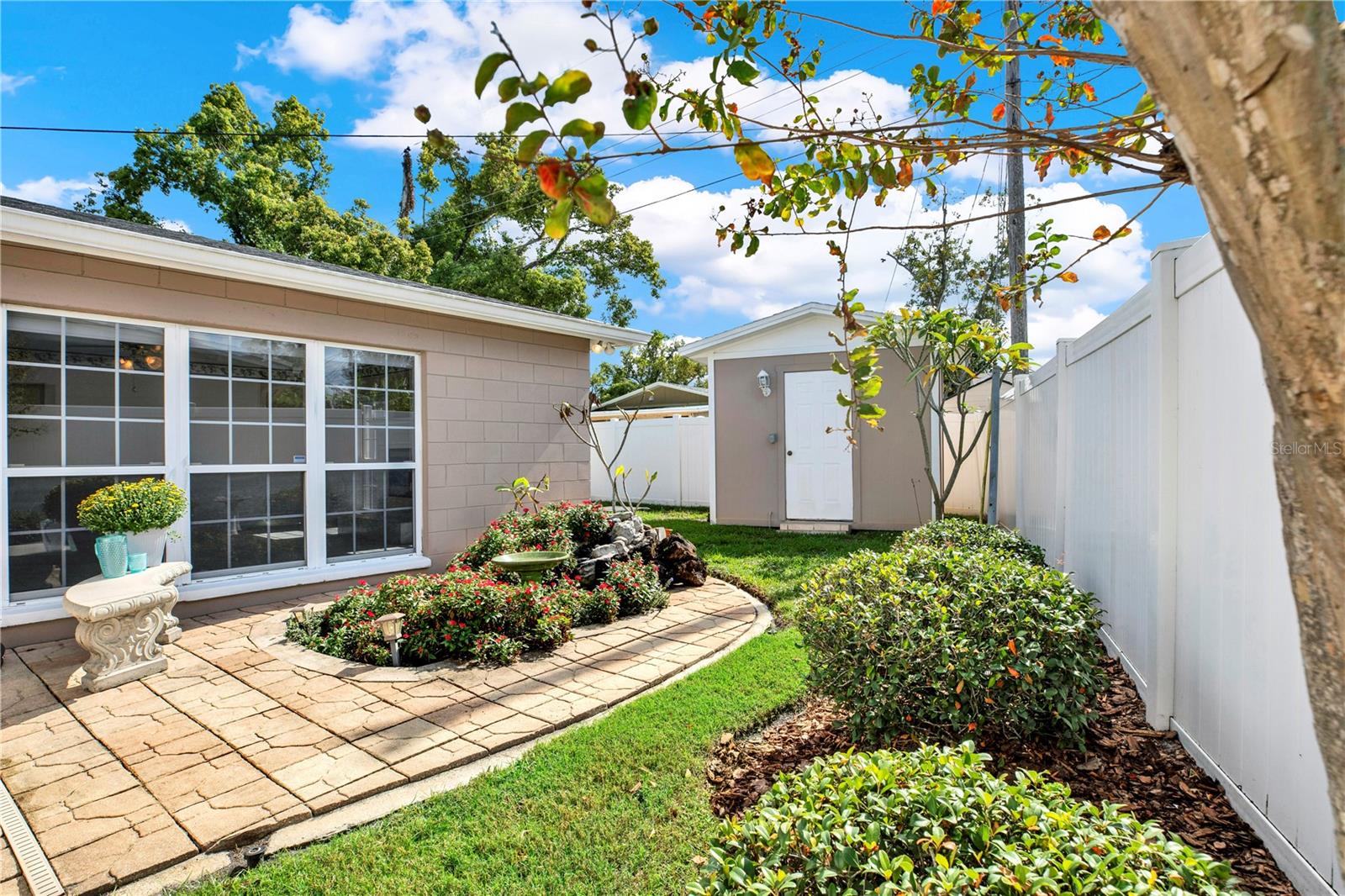 7908 N WOODLYNNE AVE, TAMPA, FL, 33614