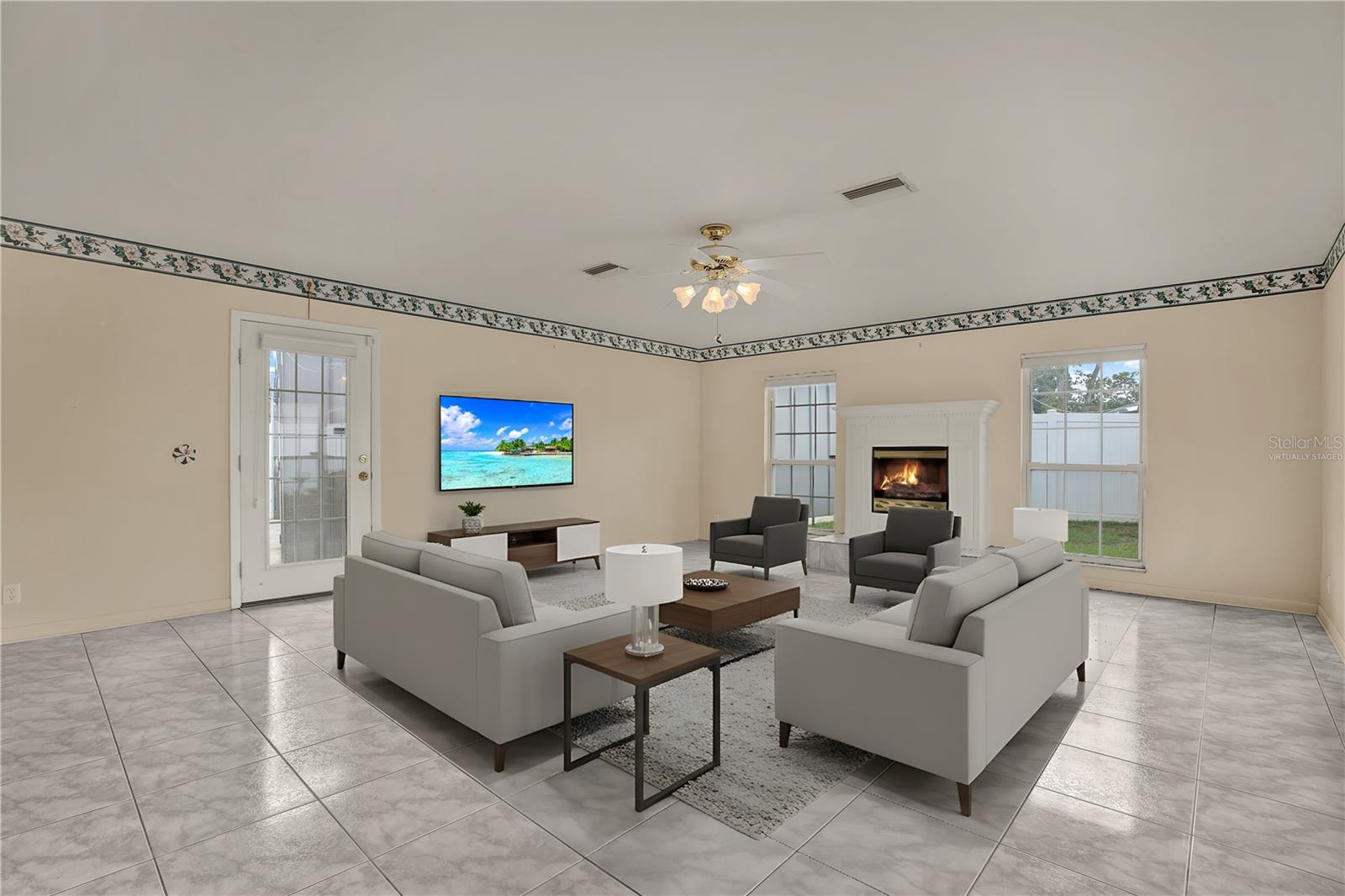 7908 N WOODLYNNE AVE, TAMPA, FL, 33614