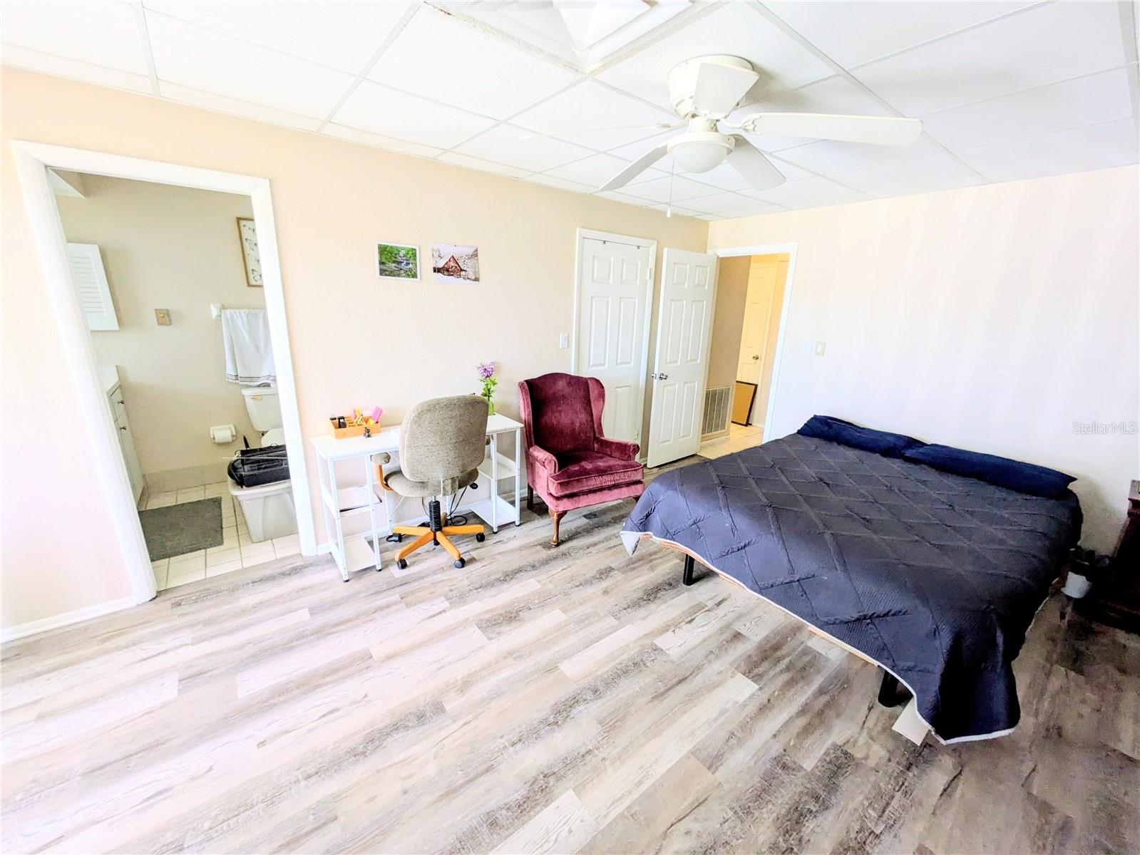 C7517301 Property Photo