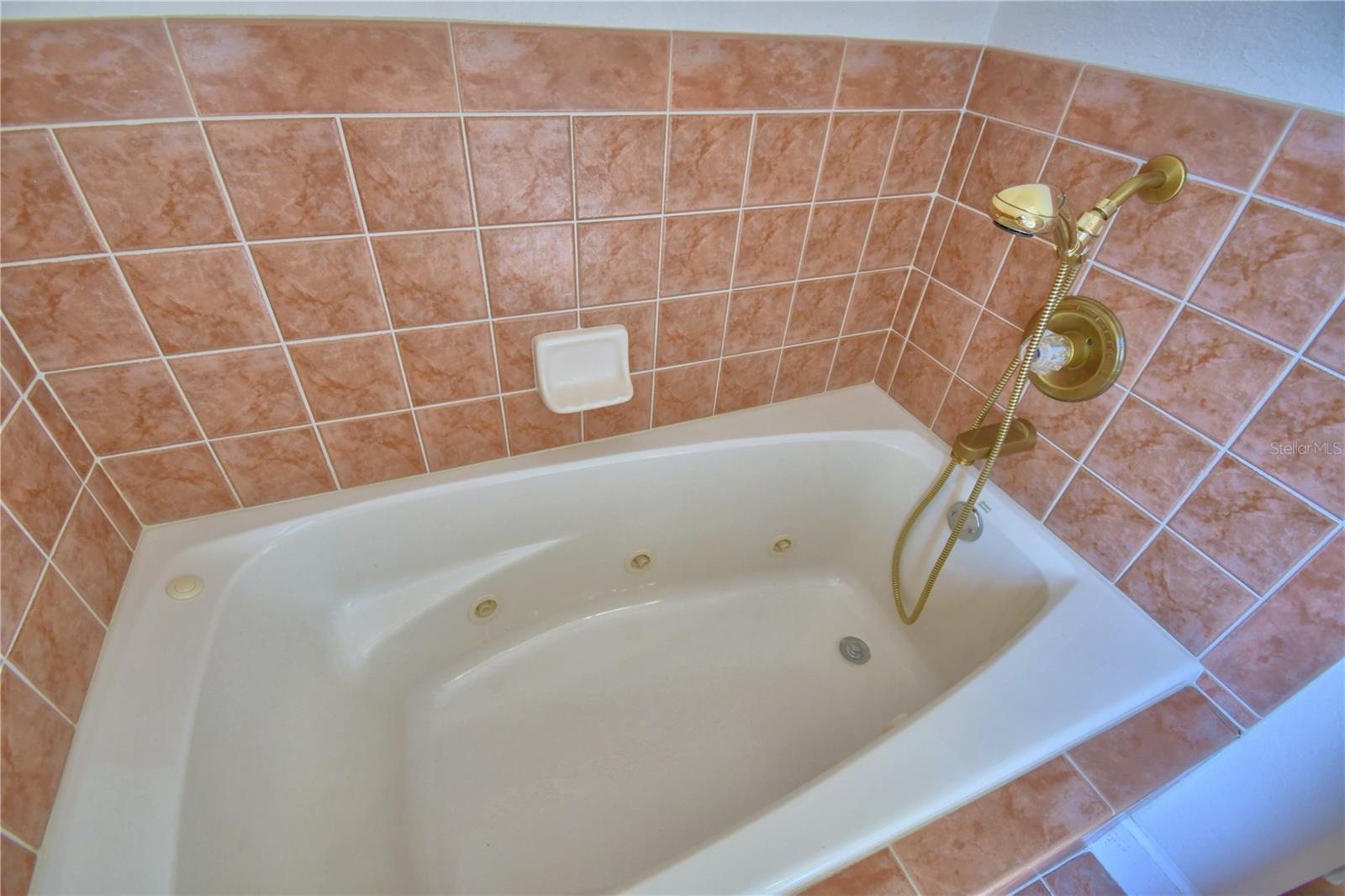 239 GOLF AIRE BLVD, WINTER HAVEN, FL, 33884