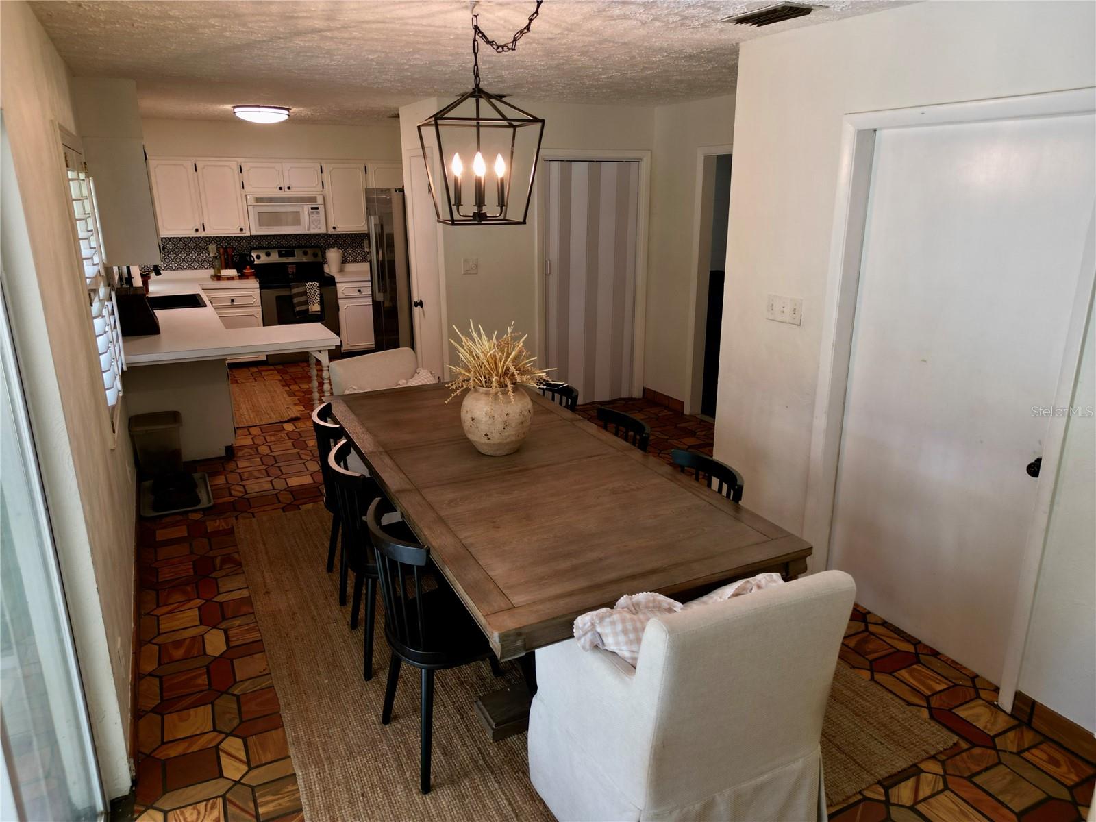 525 NE 21ST AVE, OCALA, FL, 34470