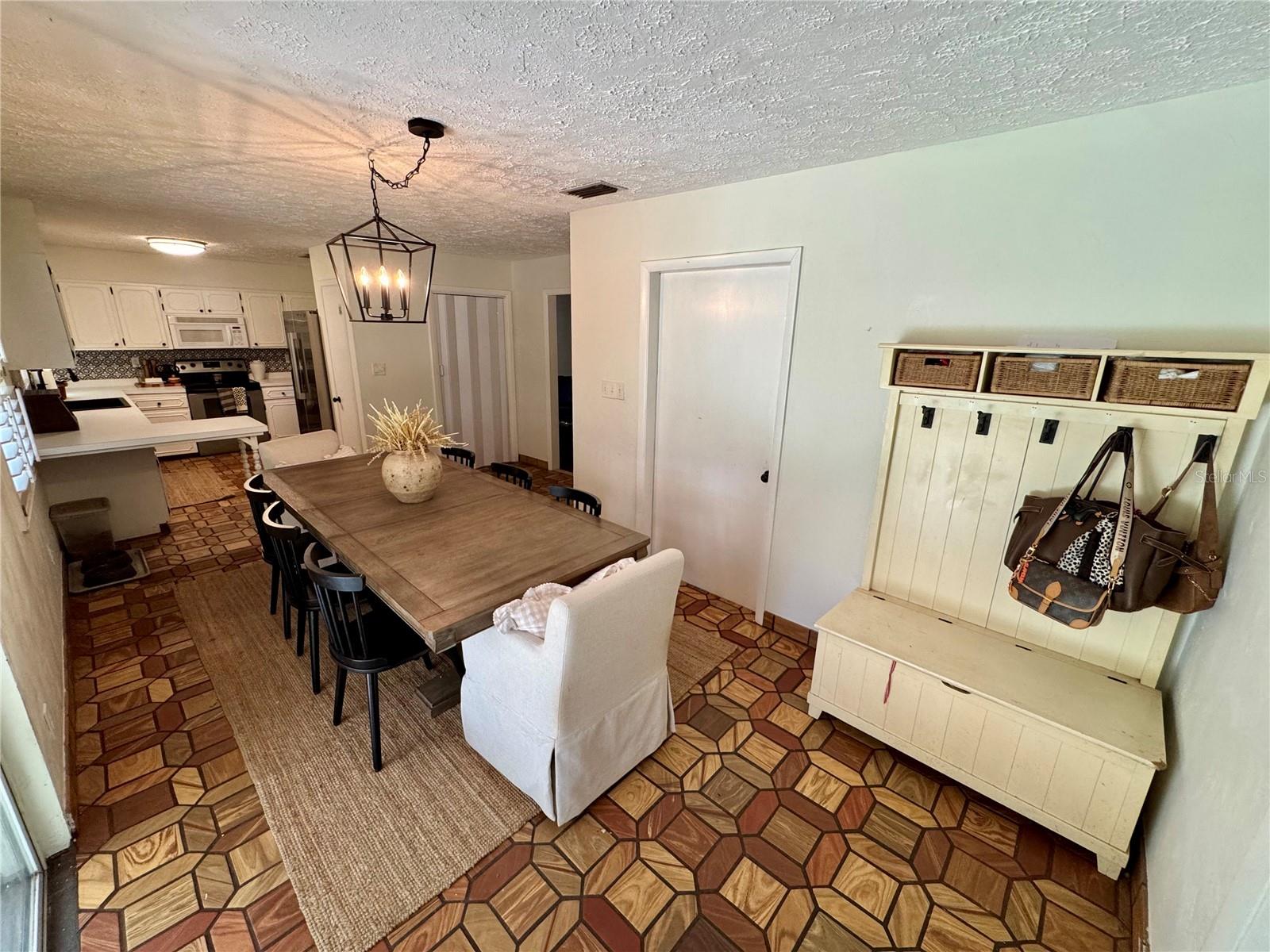 525 NE 21ST AVE, OCALA, FL, 34470