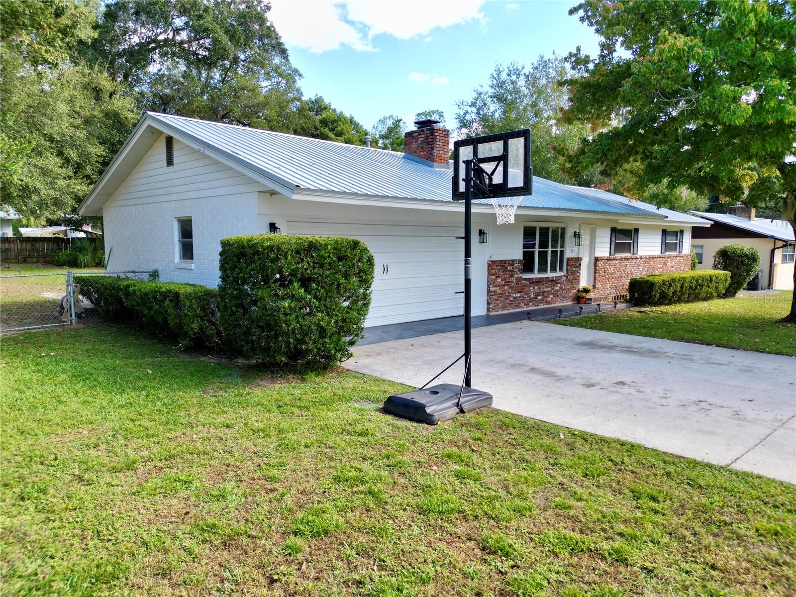 525 NE 21ST AVE, OCALA, FL, 34470