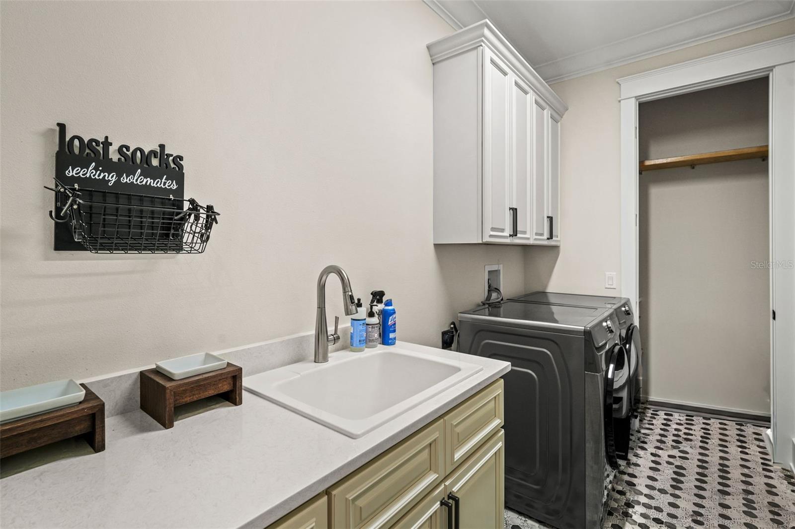 2403 CAMBRIDGE AVE, LAKELAND, FL, 33803