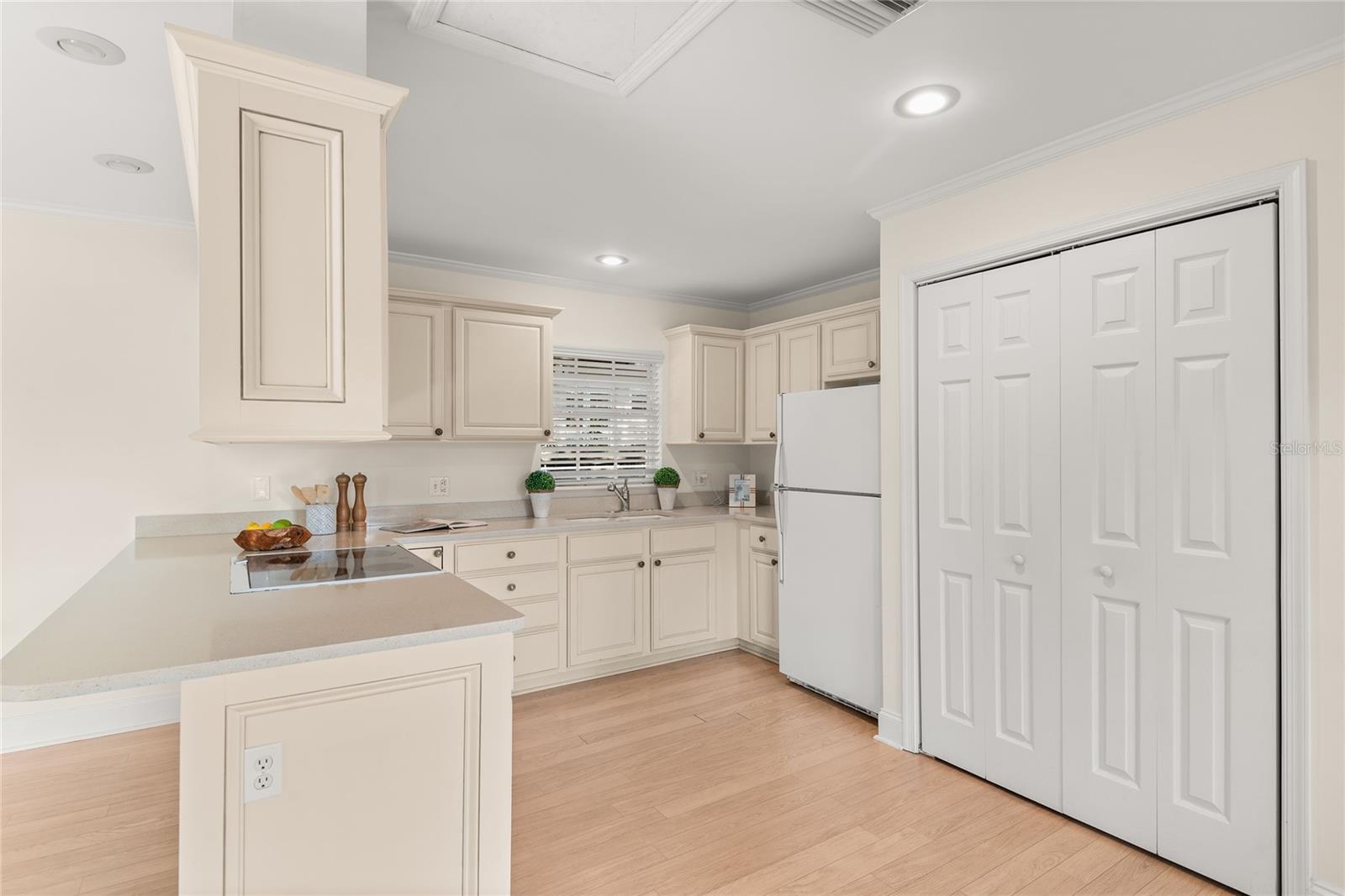 1860 SUMMERLAND AVE, WINTER PARK, FL, 32789