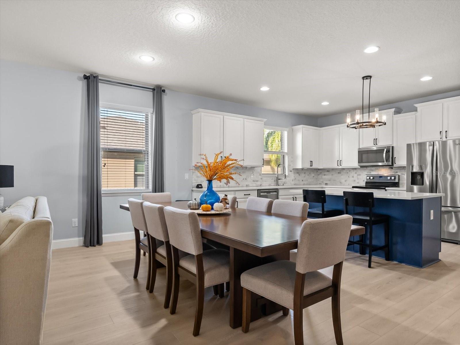 30021 DONNINGTON LOOP, MOUNT DORA, FL, 32757