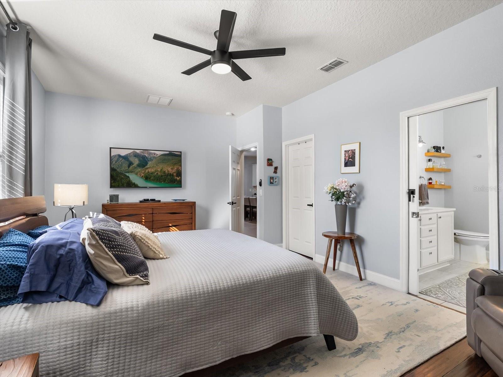 30021 DONNINGTON LOOP, MOUNT DORA, FL, 32757