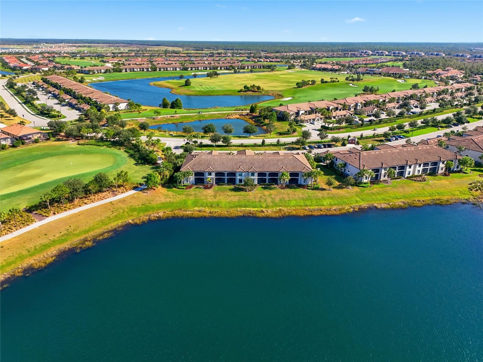 5577 PALMER CIR #205, BRADENTON, FL, 34211