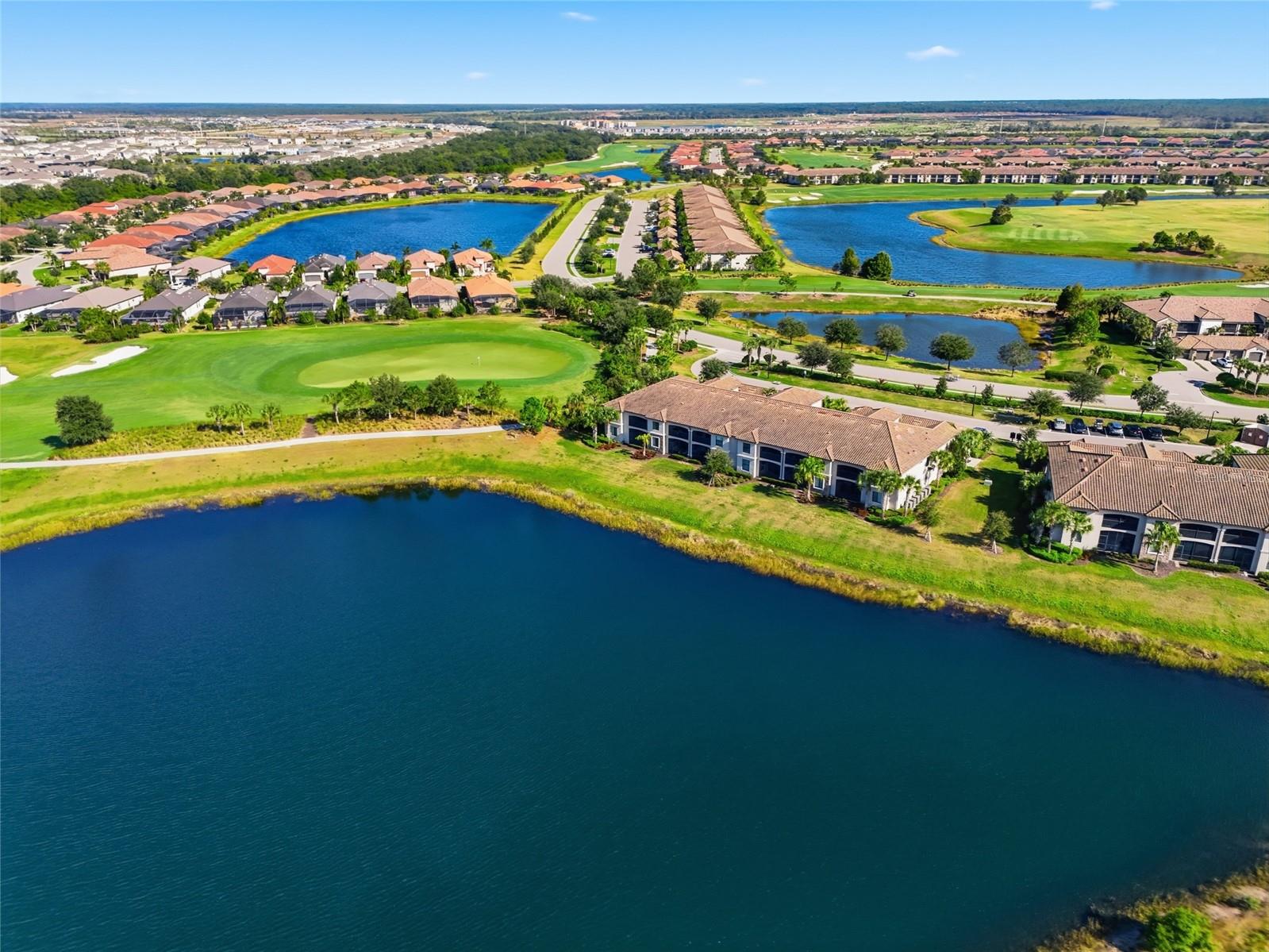 5577 PALMER CIR #205, BRADENTON, FL, 34211