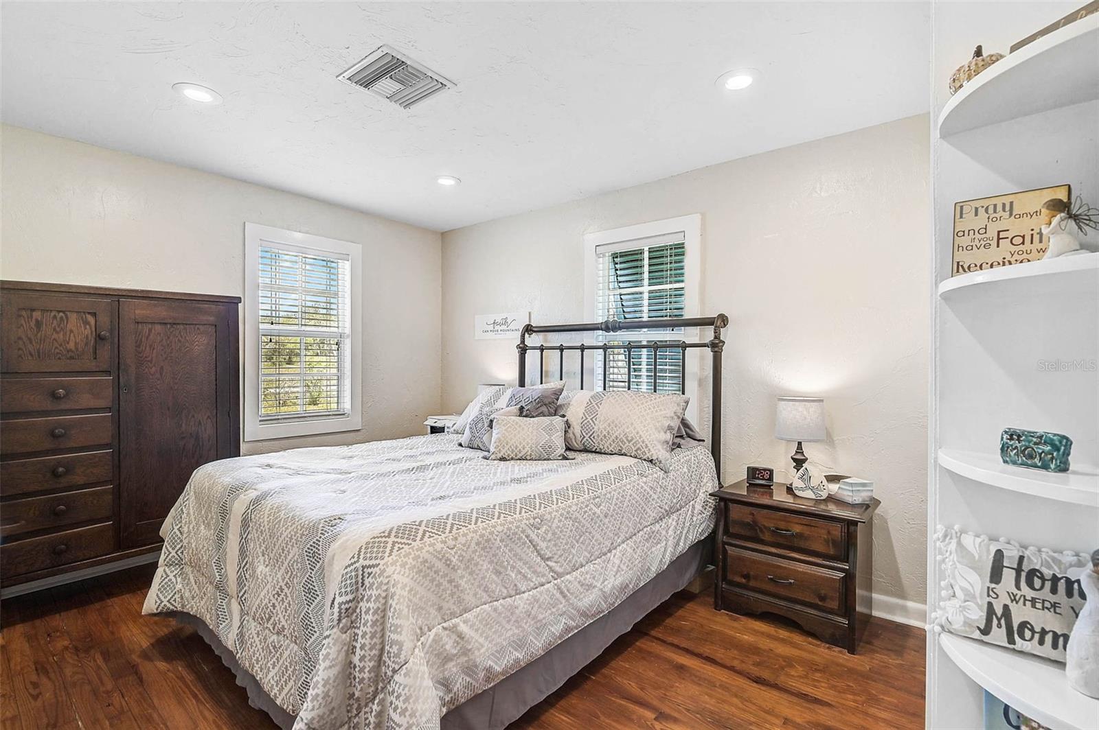 4116 34TH AVE E, BRADENTON, FL, 34208