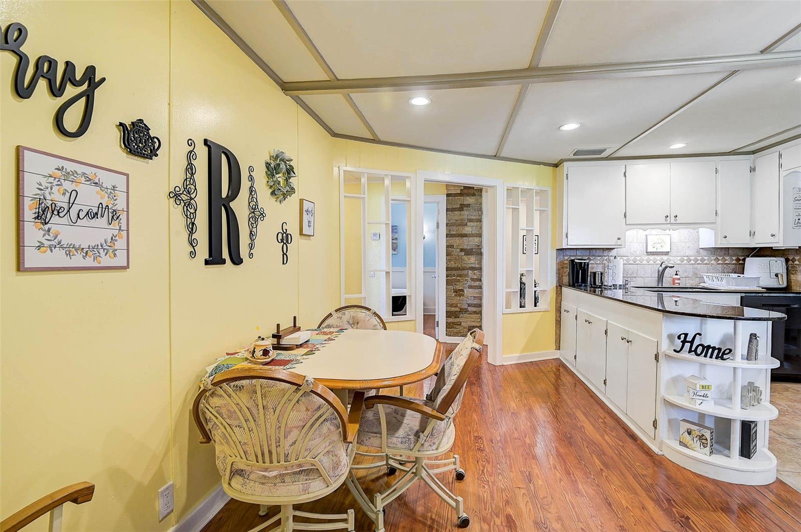 4116 34TH AVE E, BRADENTON, FL, 34208