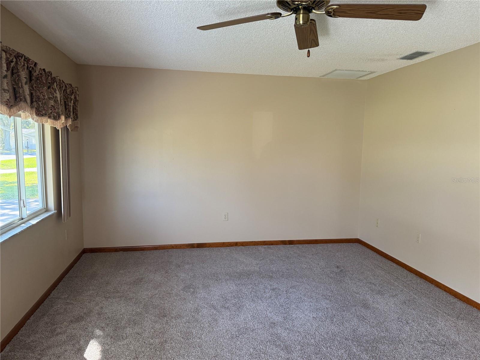 O6358200 Property Photo