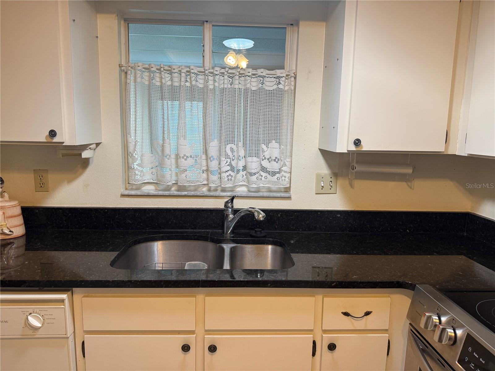 O6358200 Property Photo