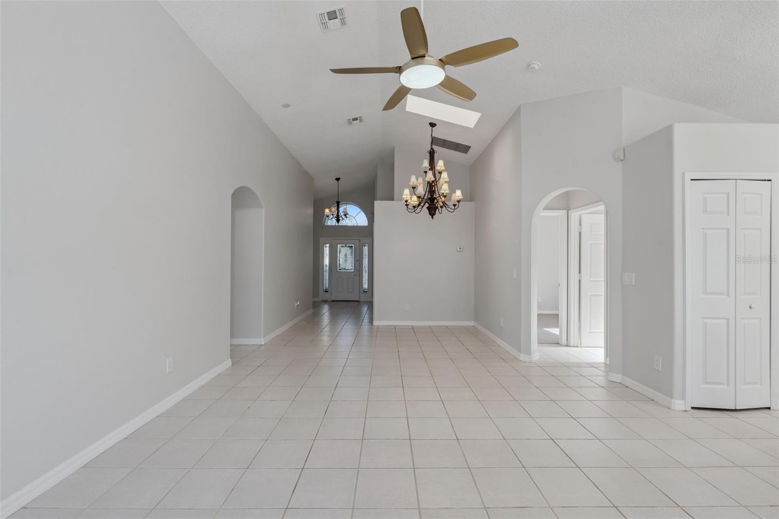 8012 SPRING CREEK DR, KISSIMMEE, FL, 34747