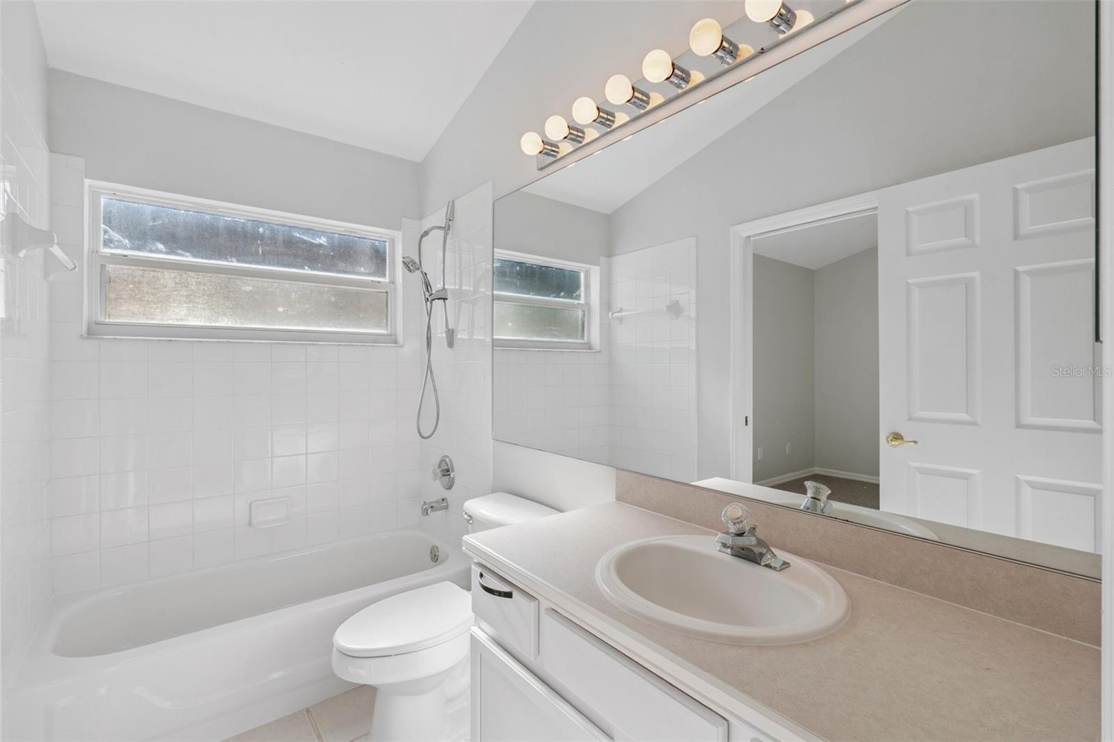 8012 SPRING CREEK DR, KISSIMMEE, FL, 34747