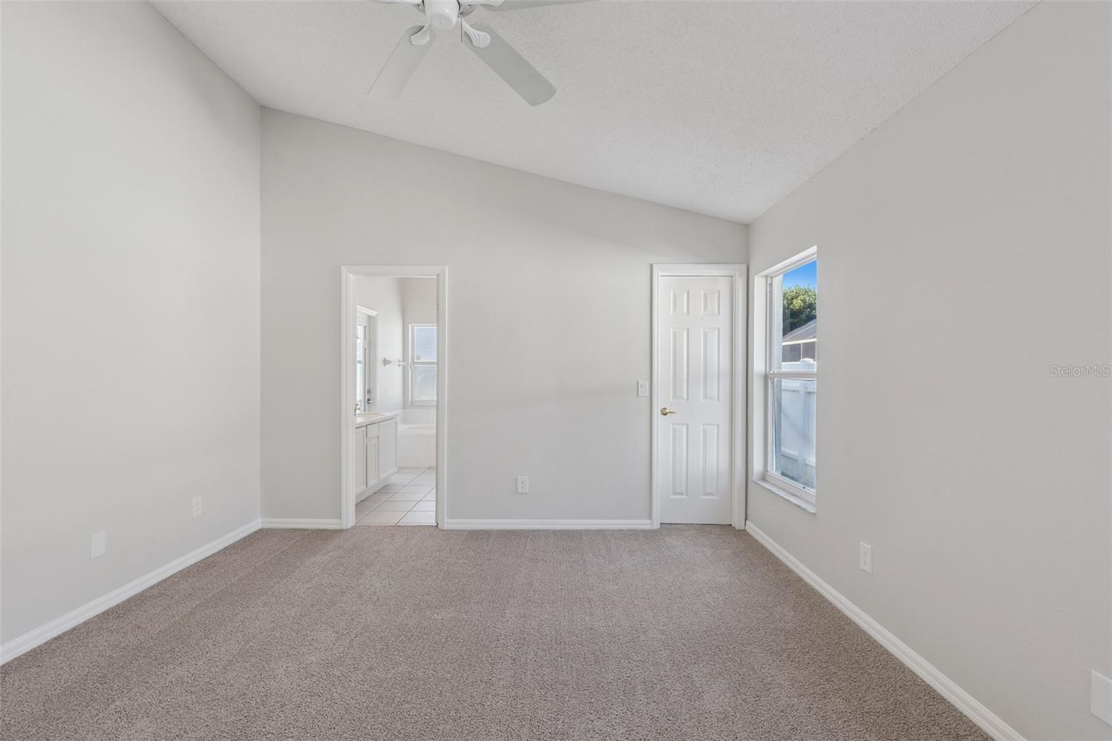 8012 SPRING CREEK DR, KISSIMMEE, FL, 34747