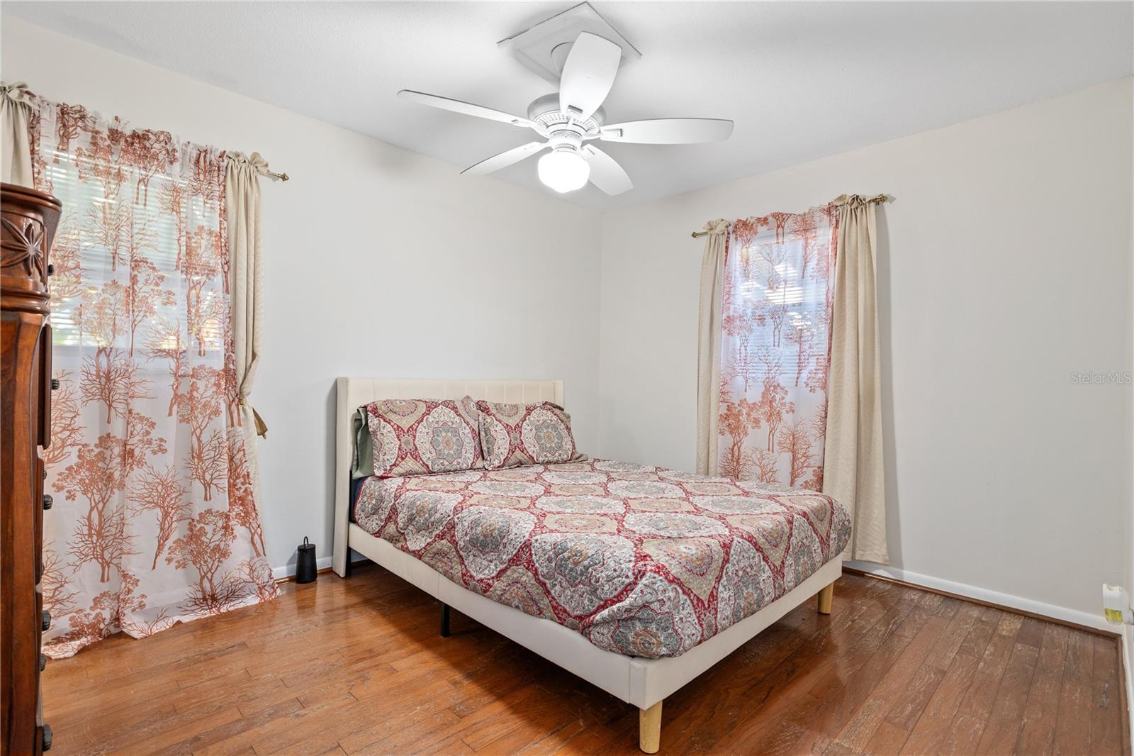 1203 SUSAN ST, LEESBURG, FL, 34748