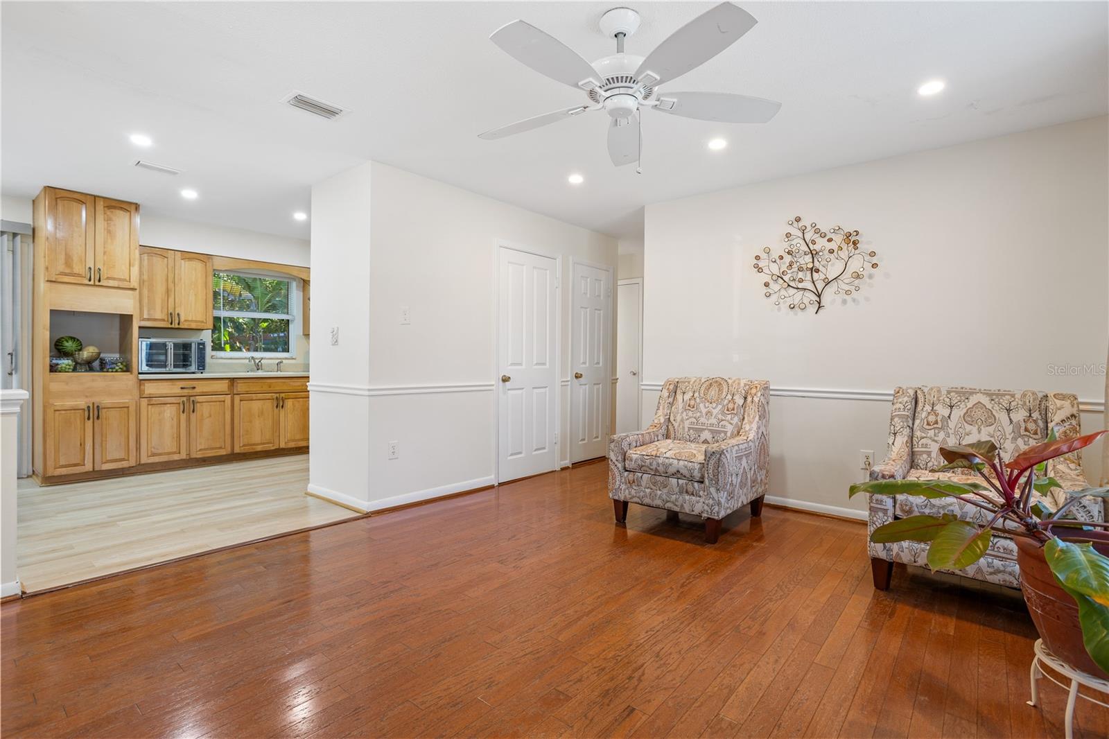 1203 SUSAN ST, LEESBURG, FL, 34748