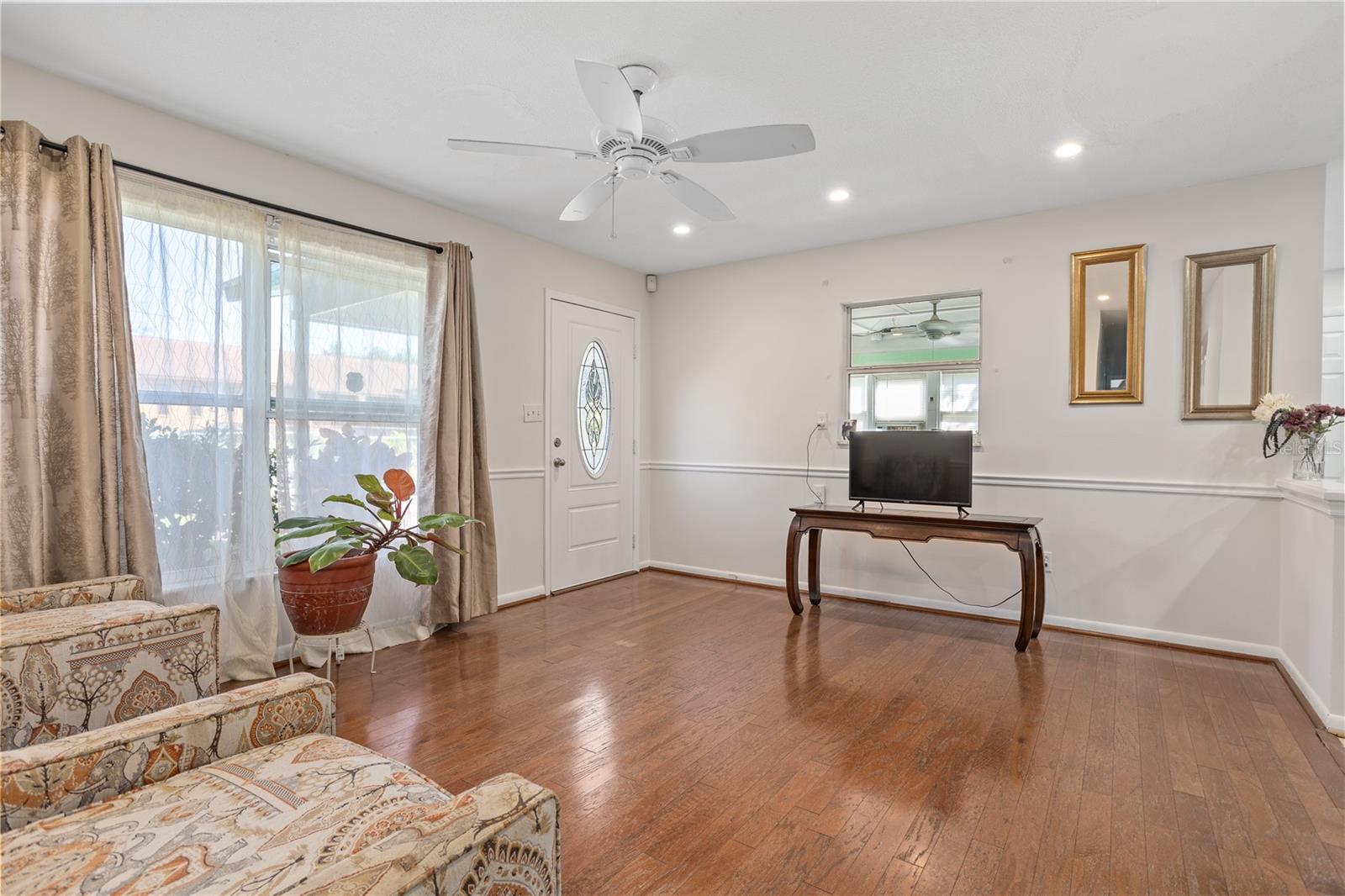 1203 SUSAN ST, LEESBURG, FL, 34748